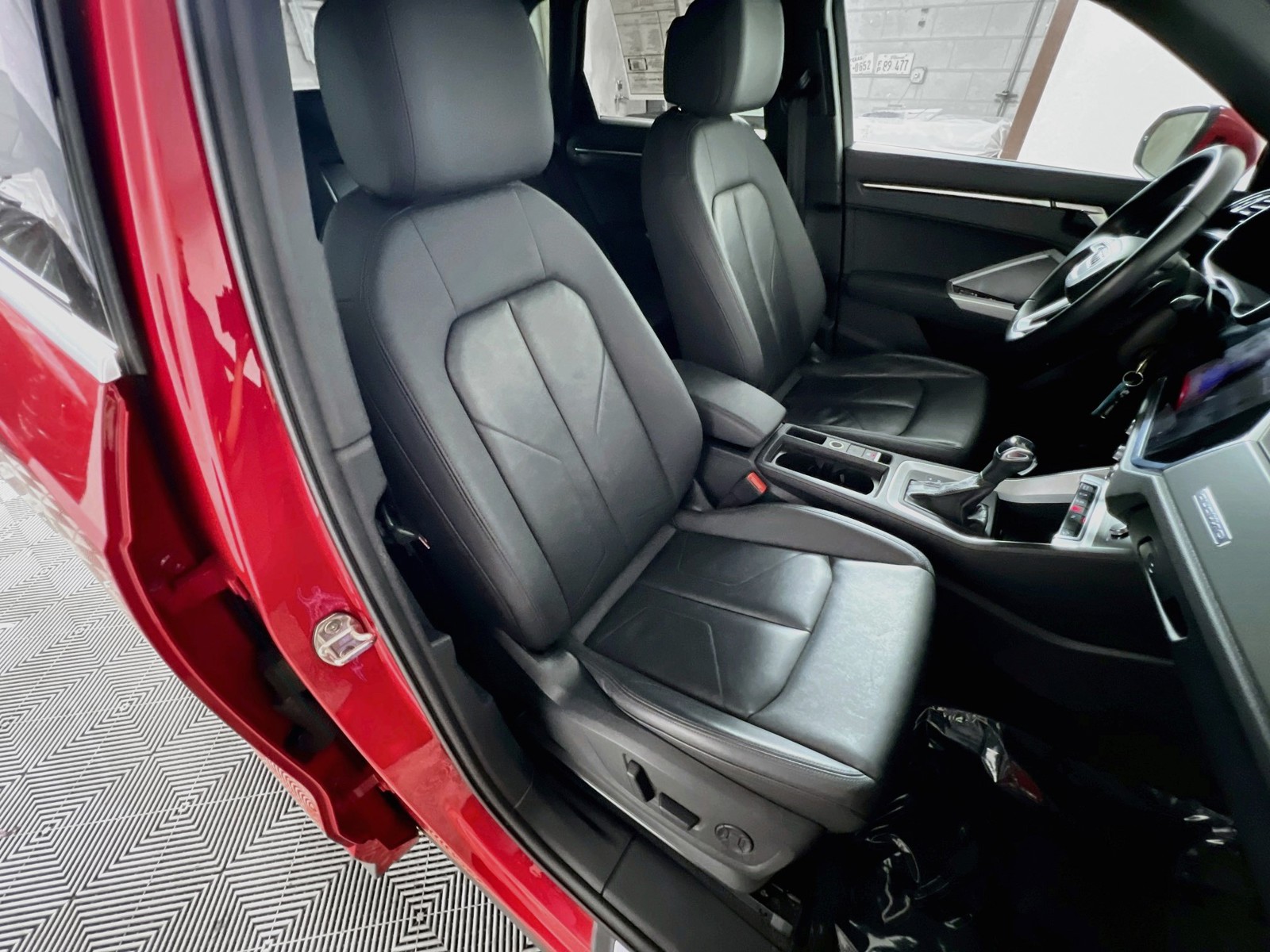 Used 2025  Audi Premium image 27