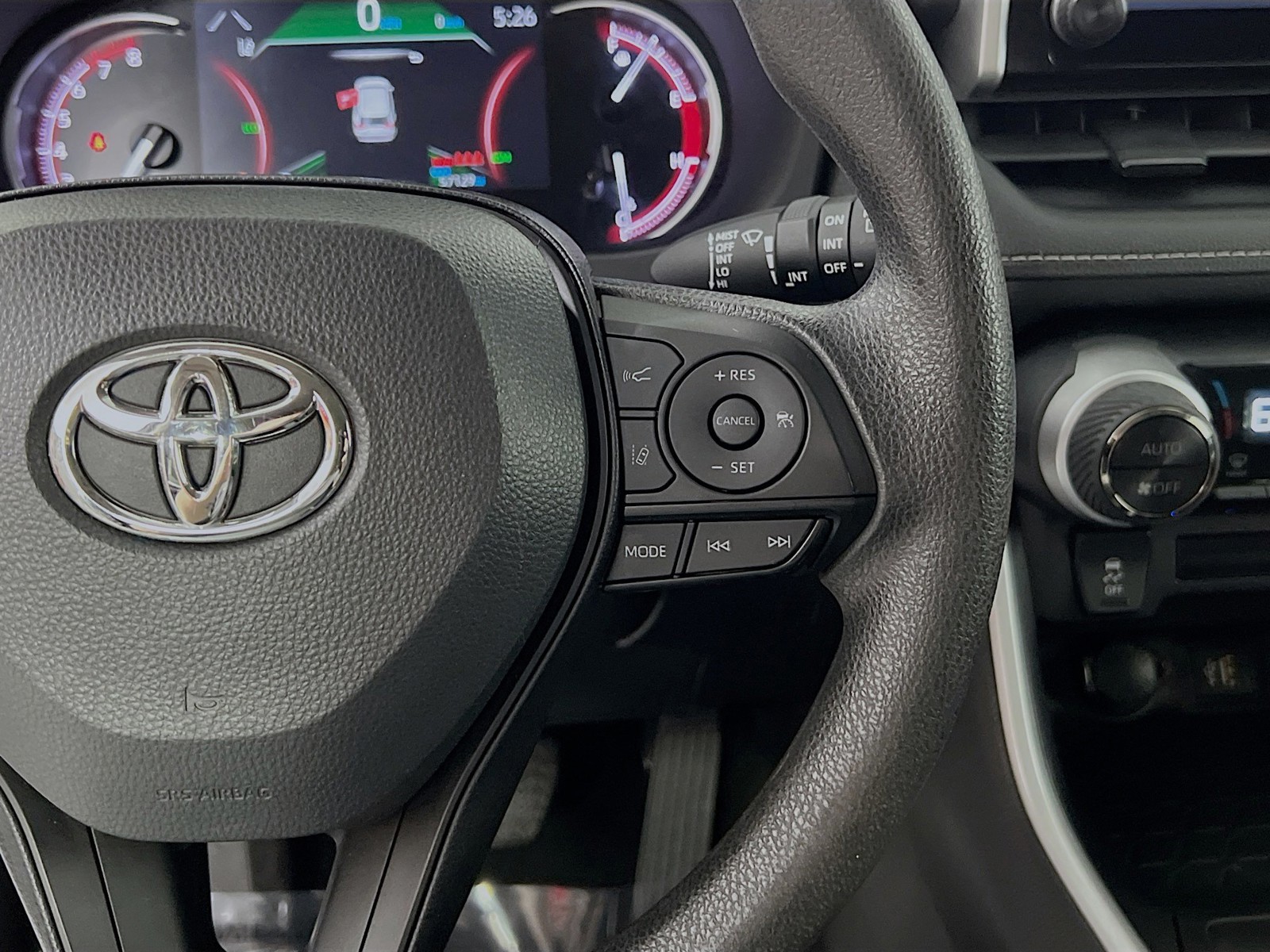 Used 2024 Silver Toyota XLE image 17