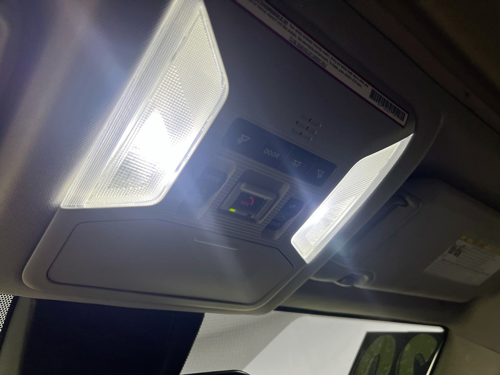 Certified Used 2020 Silver Toyota XLE image 18