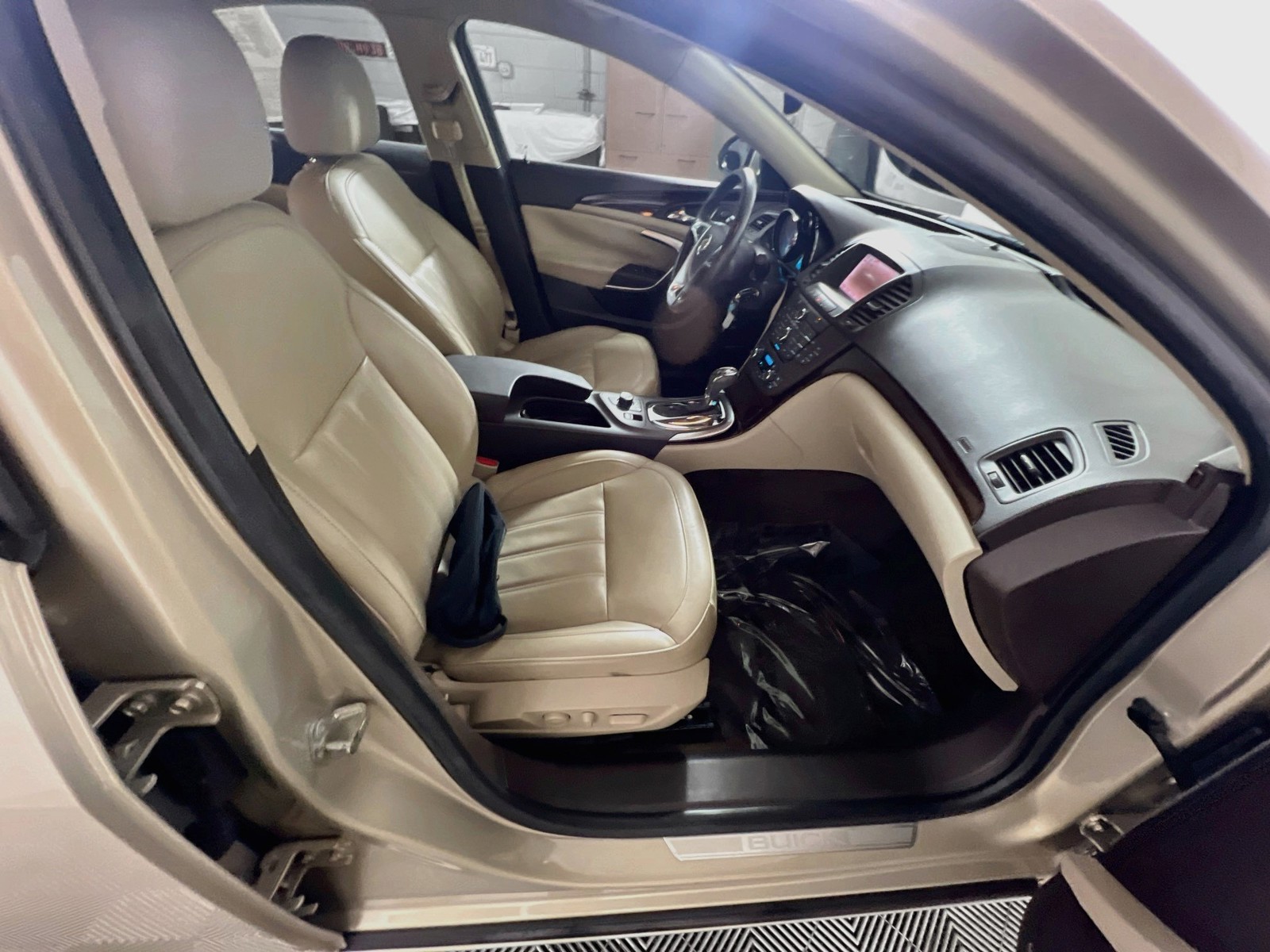 Used 2011 Gold Buick CXL image 27