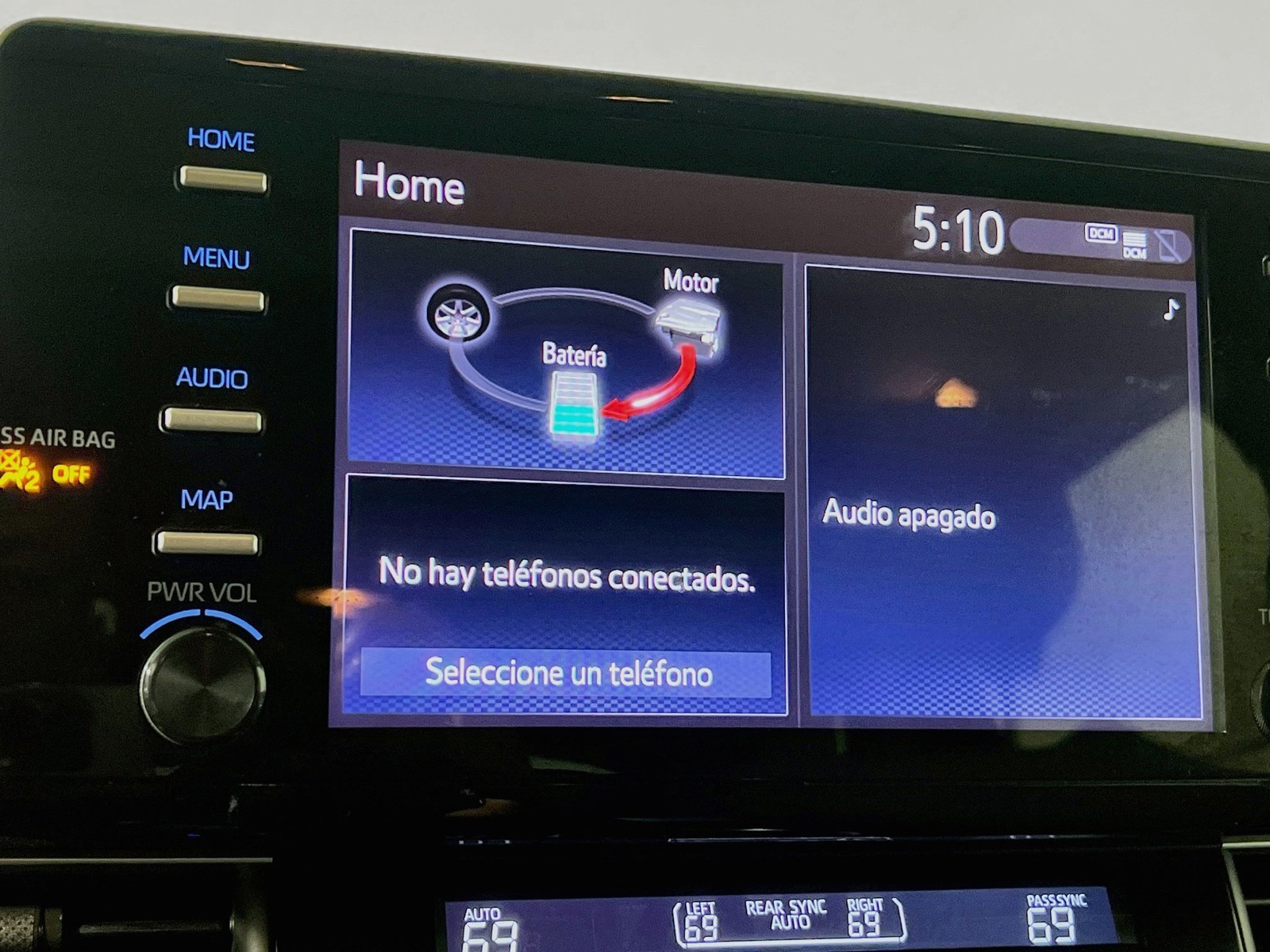 Used 2022 Beige Toyota XLE image 24