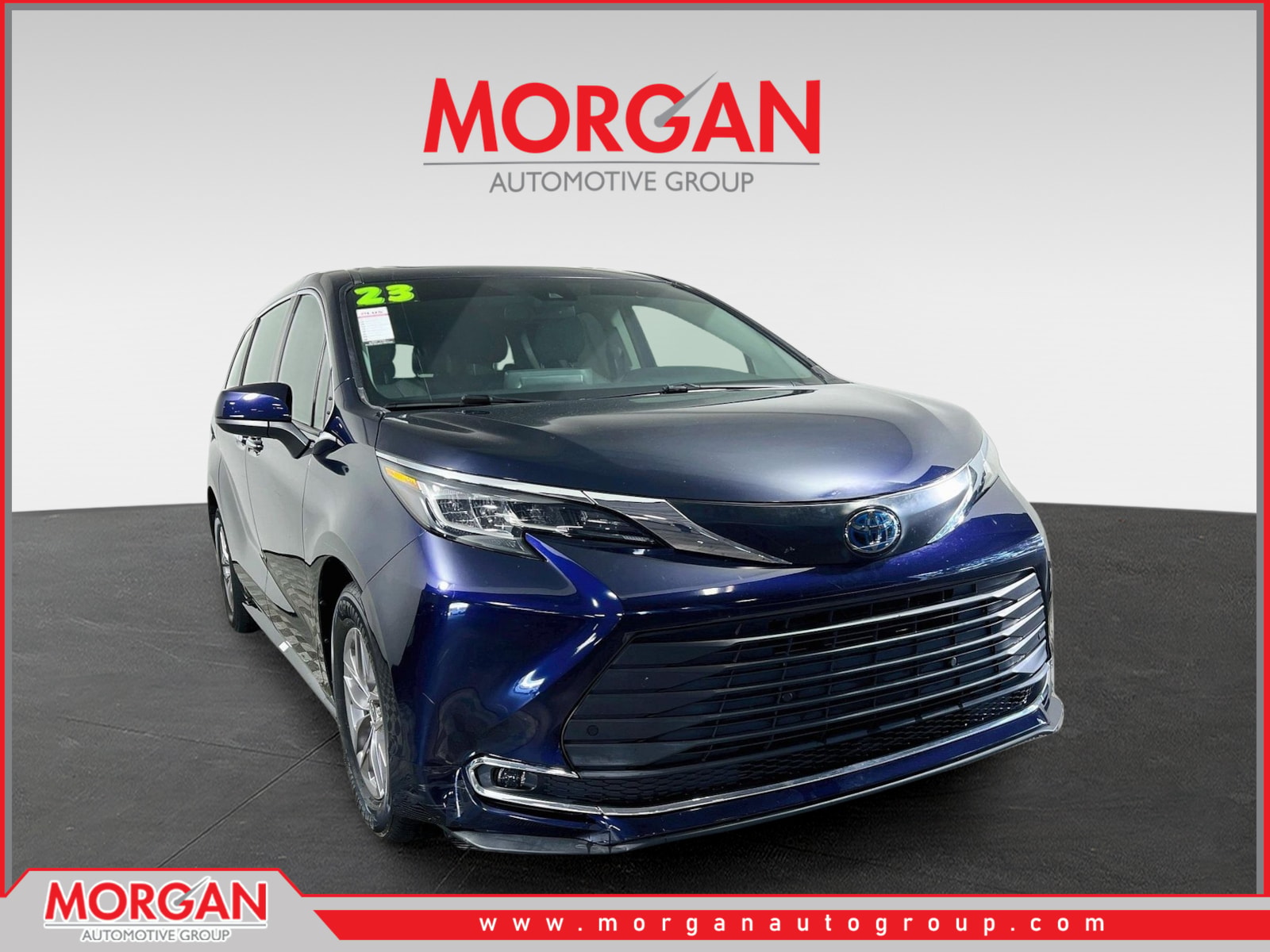 2023 Toyota Sienna XLE