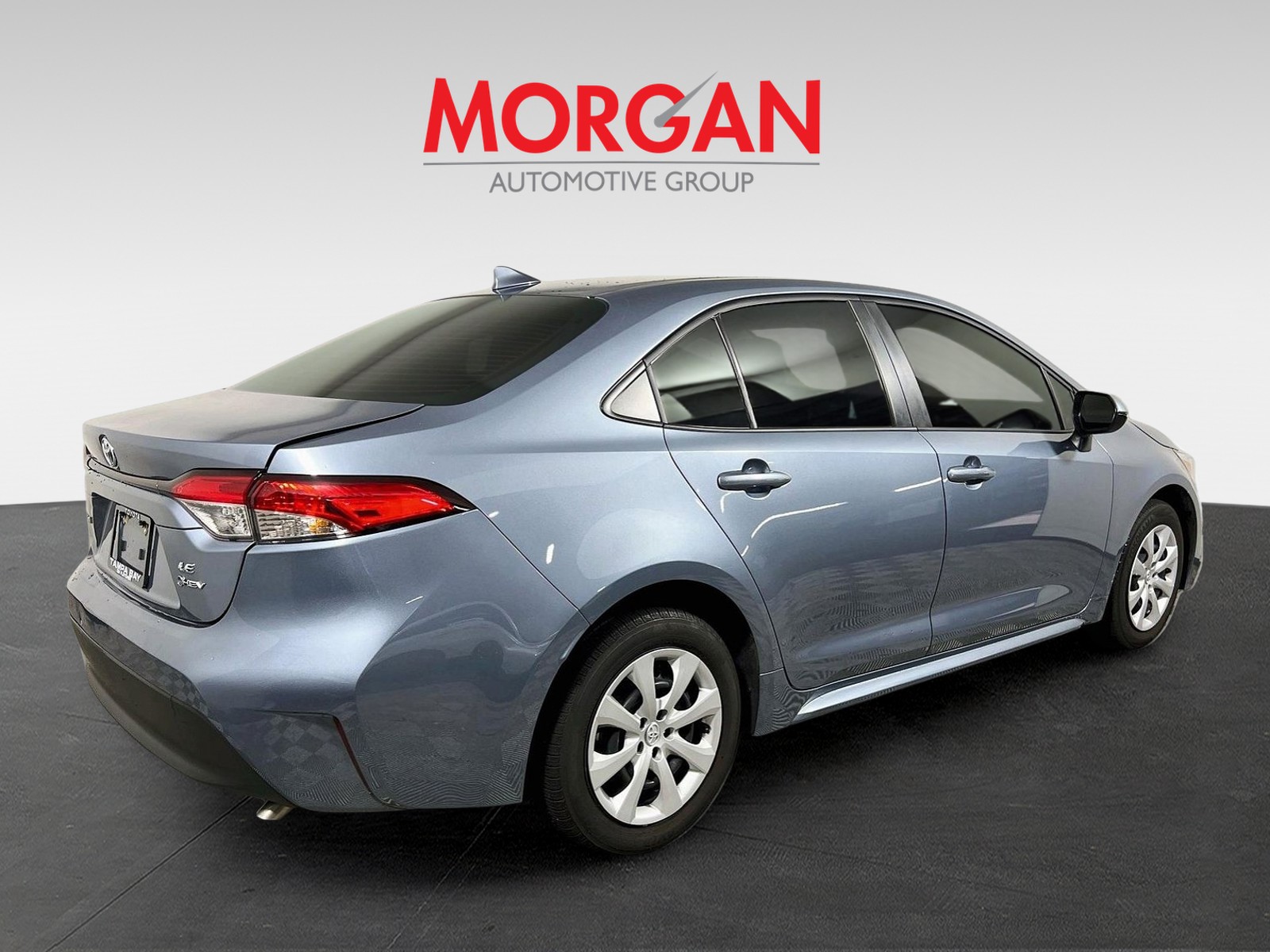 Used 2025  Toyota LE image 3