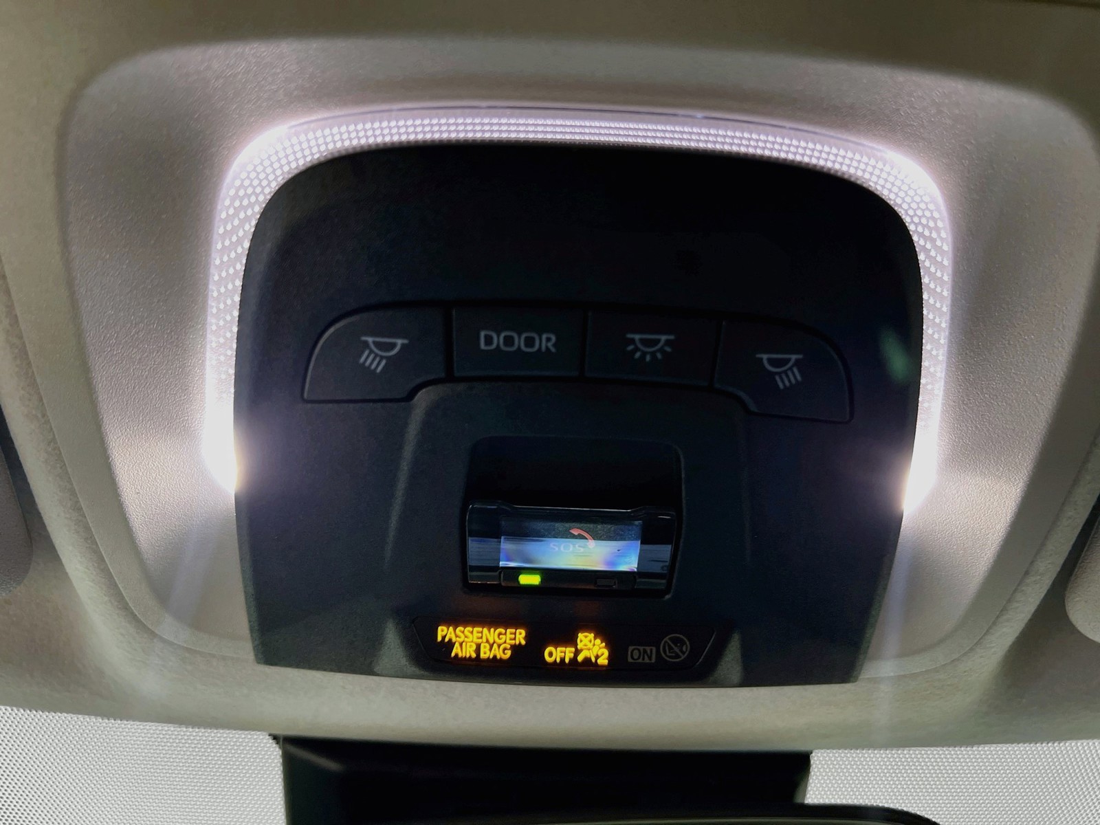 Used 2025  Toyota LE image 16