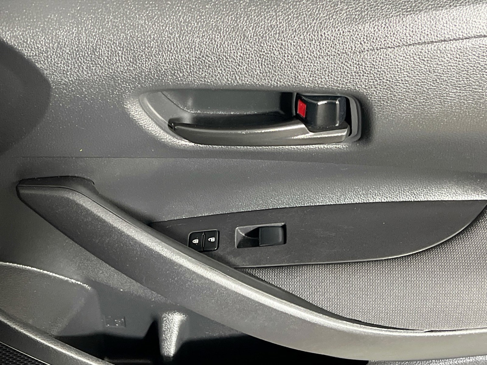 Certified Used 2024  Toyota LE image 27