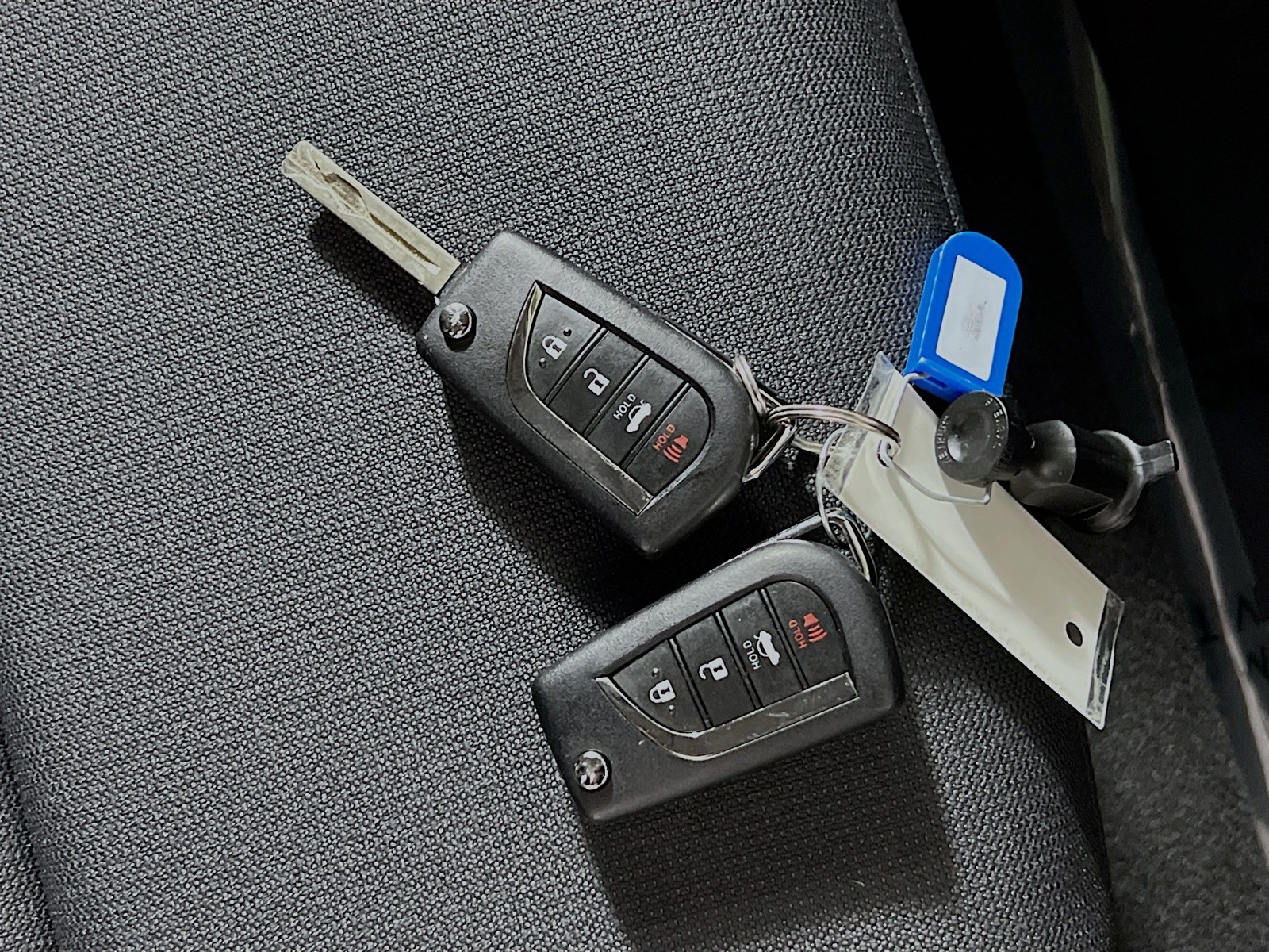 Certified Used 2024  Toyota LE image 33