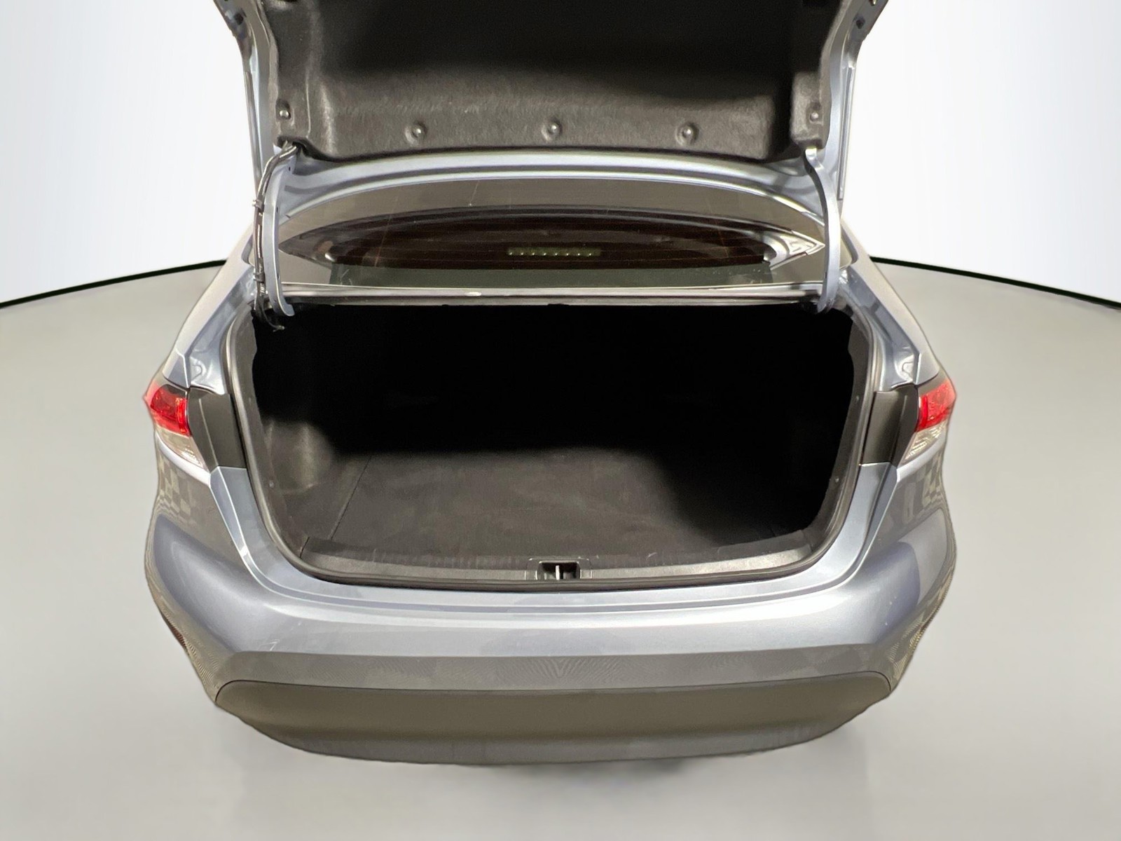 Certified Used 2024  Toyota LE image 29