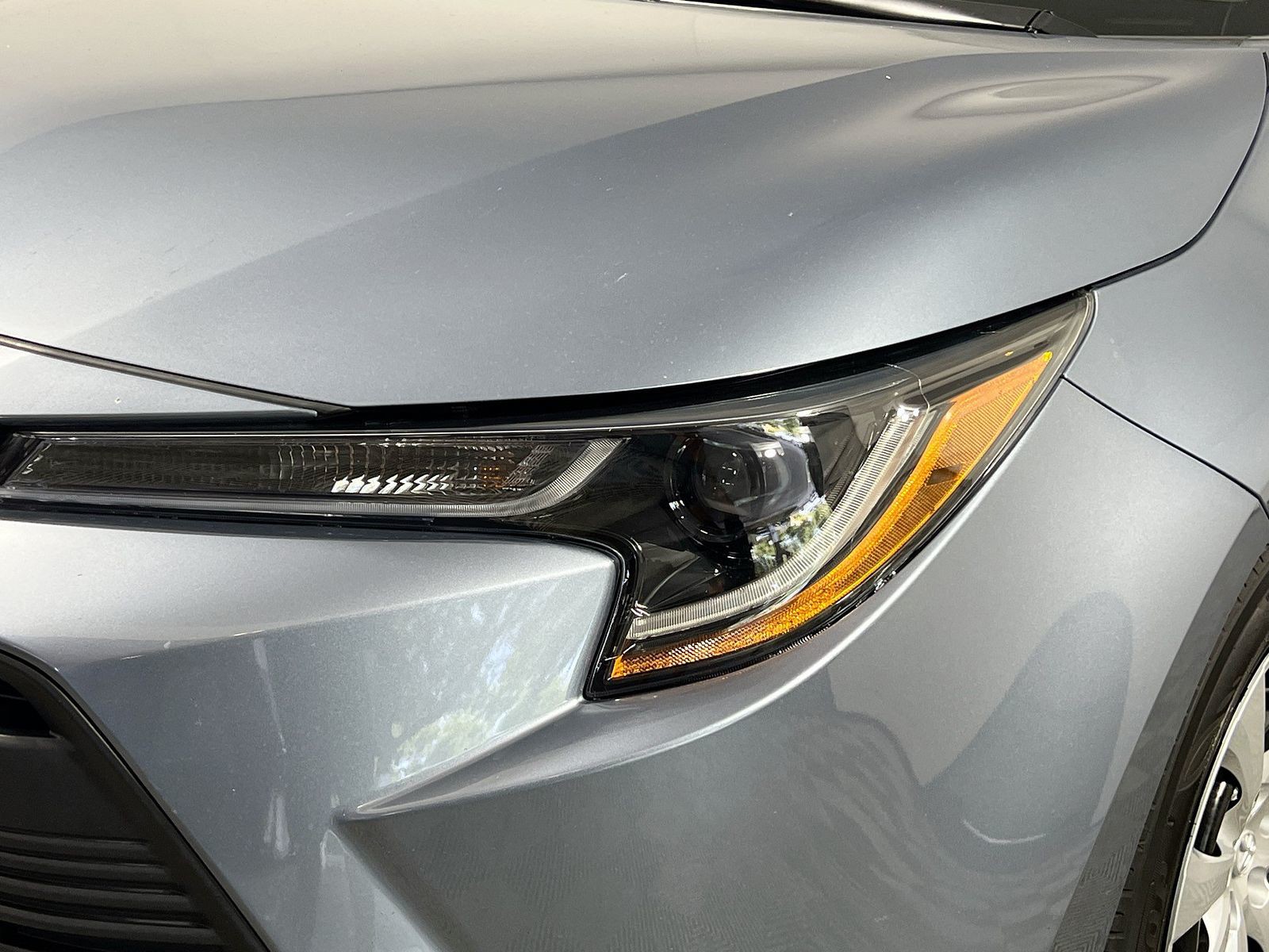 Certified Used 2024  Toyota LE image 9