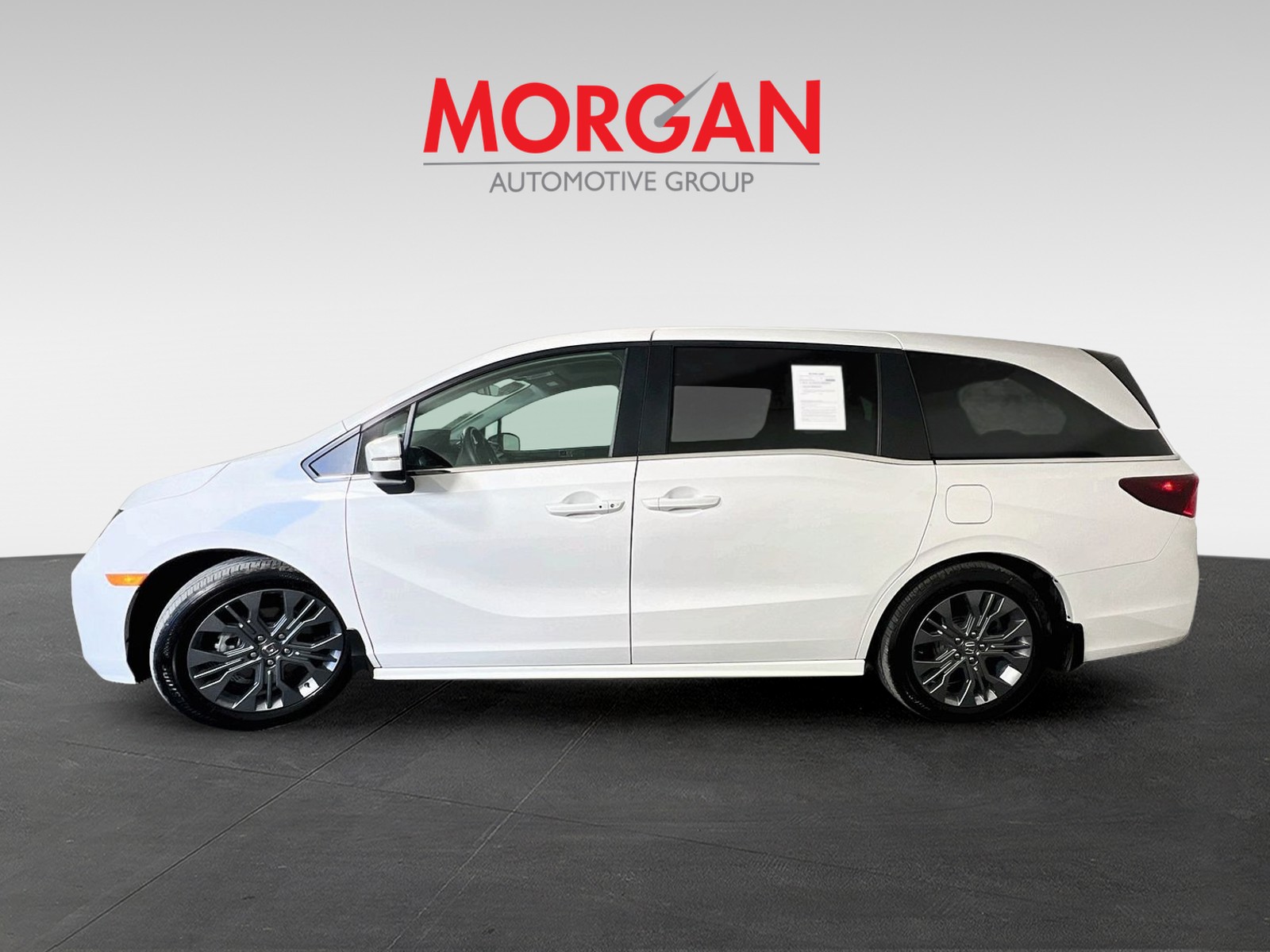Used 2025  Honda Touring image 5