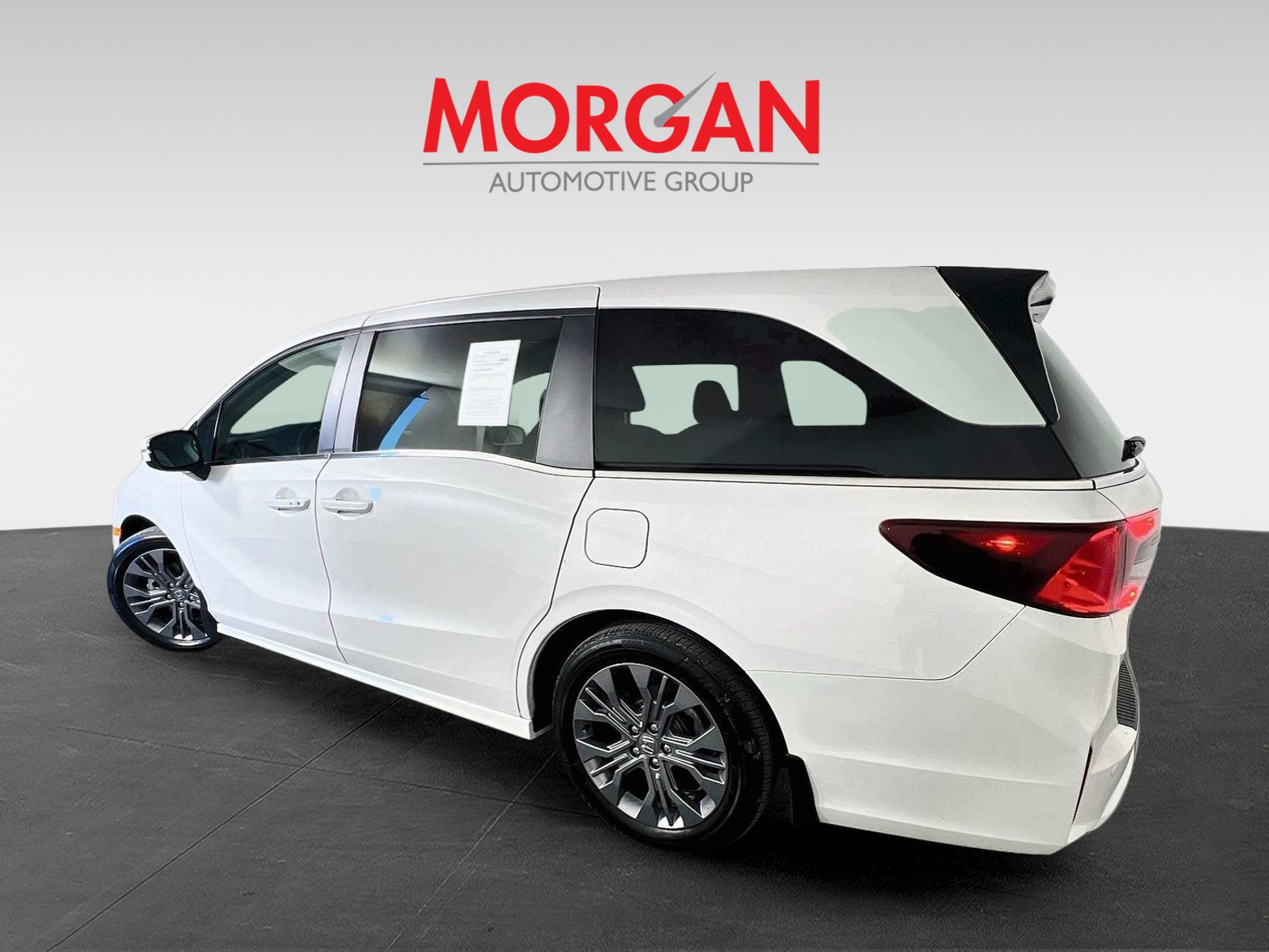Used 2025  Honda Touring image 6