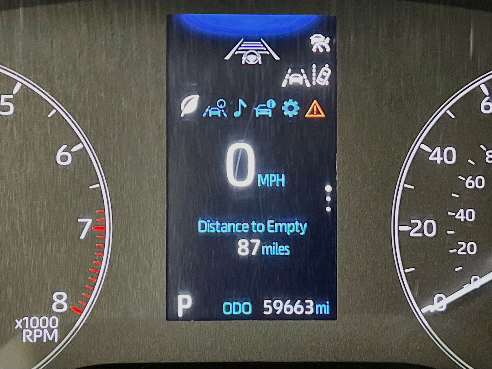 Used 2024 White Toyota LE image 18