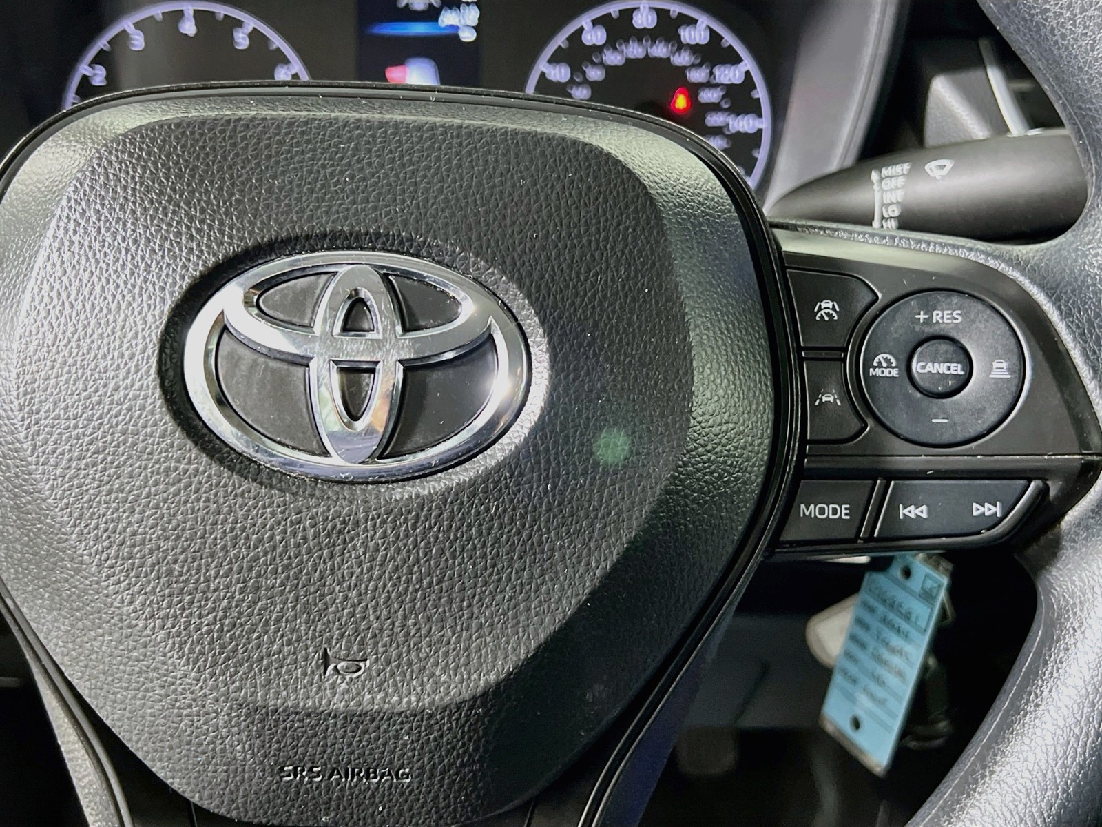 Used 2024 White Toyota LE image 16
