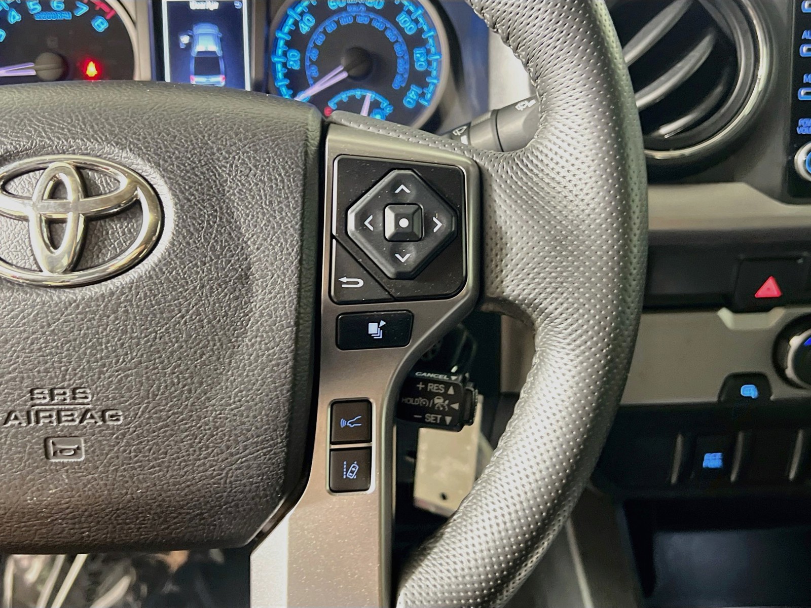 Used 2021 Red Toyota SR5 image 16