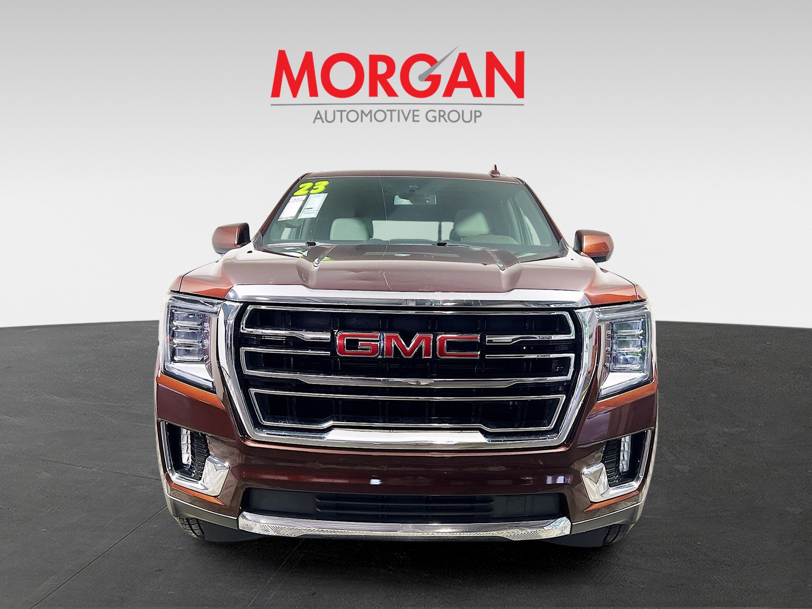 Used 2023  GMC SLT image 7