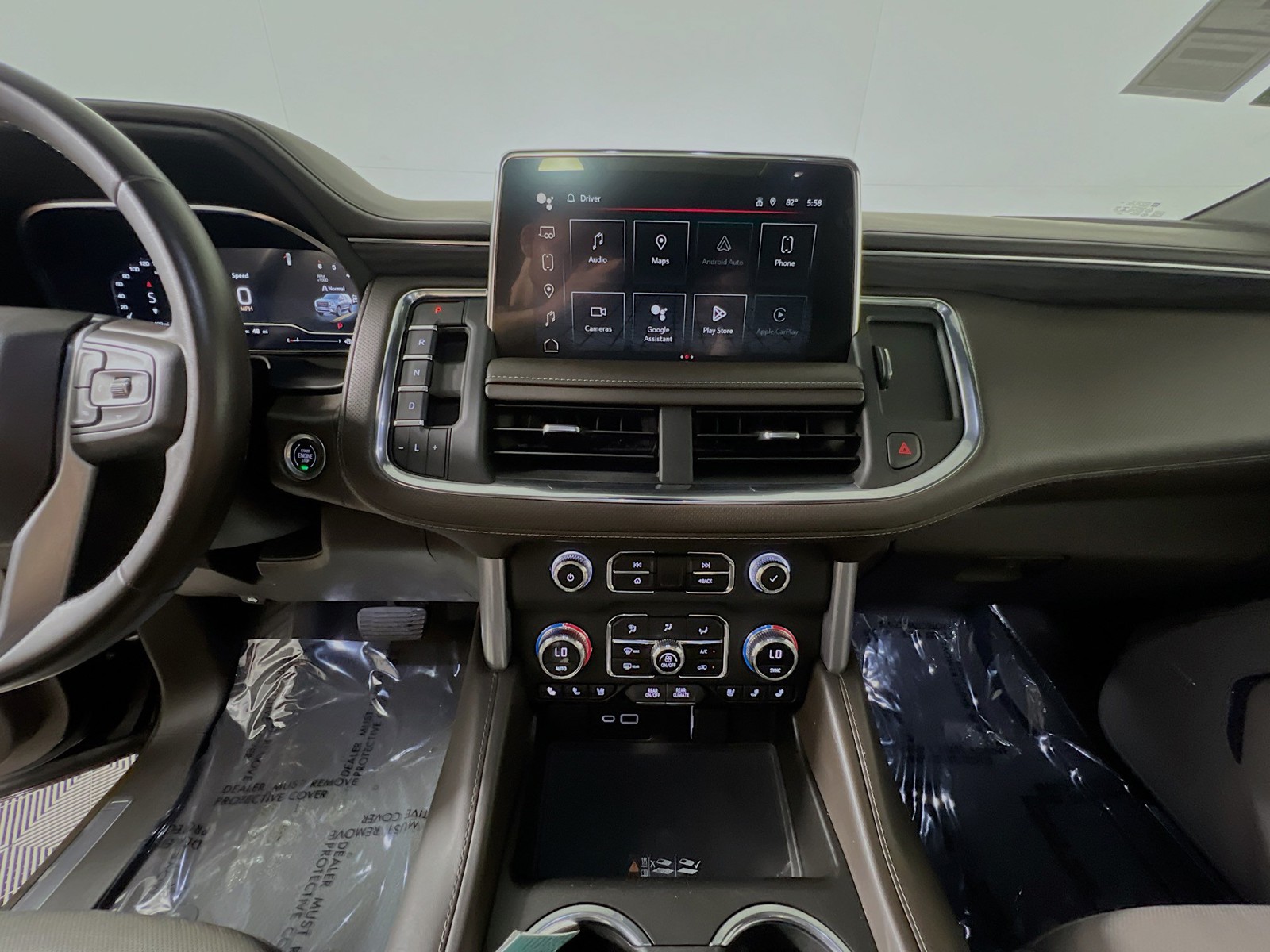 Used 2023  GMC SLT image 21