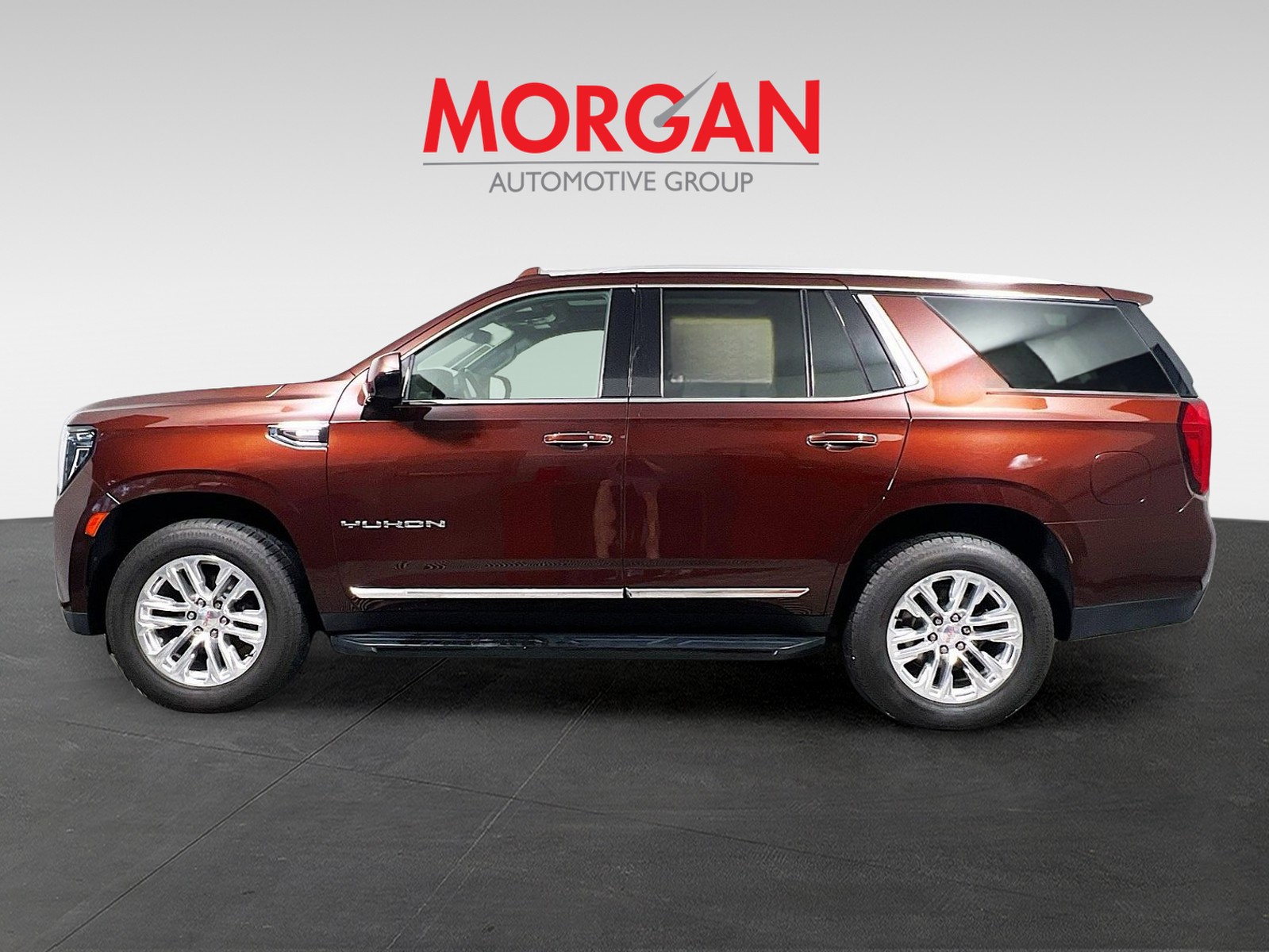 Used 2023  GMC SLT image 5