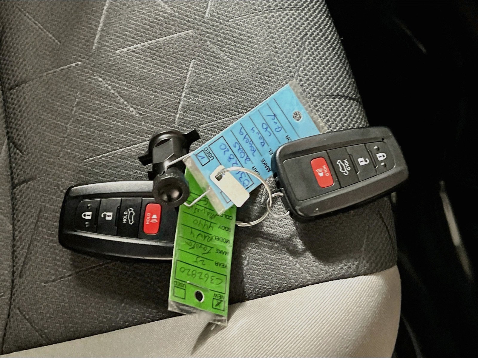 Certified Used 2025 Gray Toyota XLE image 33