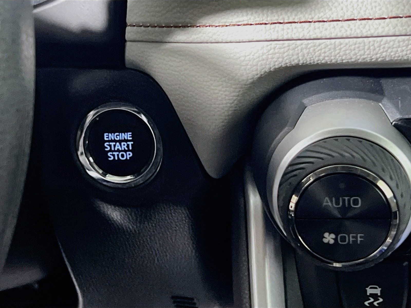 Certified Used 2025 Gray Toyota XLE image 20
