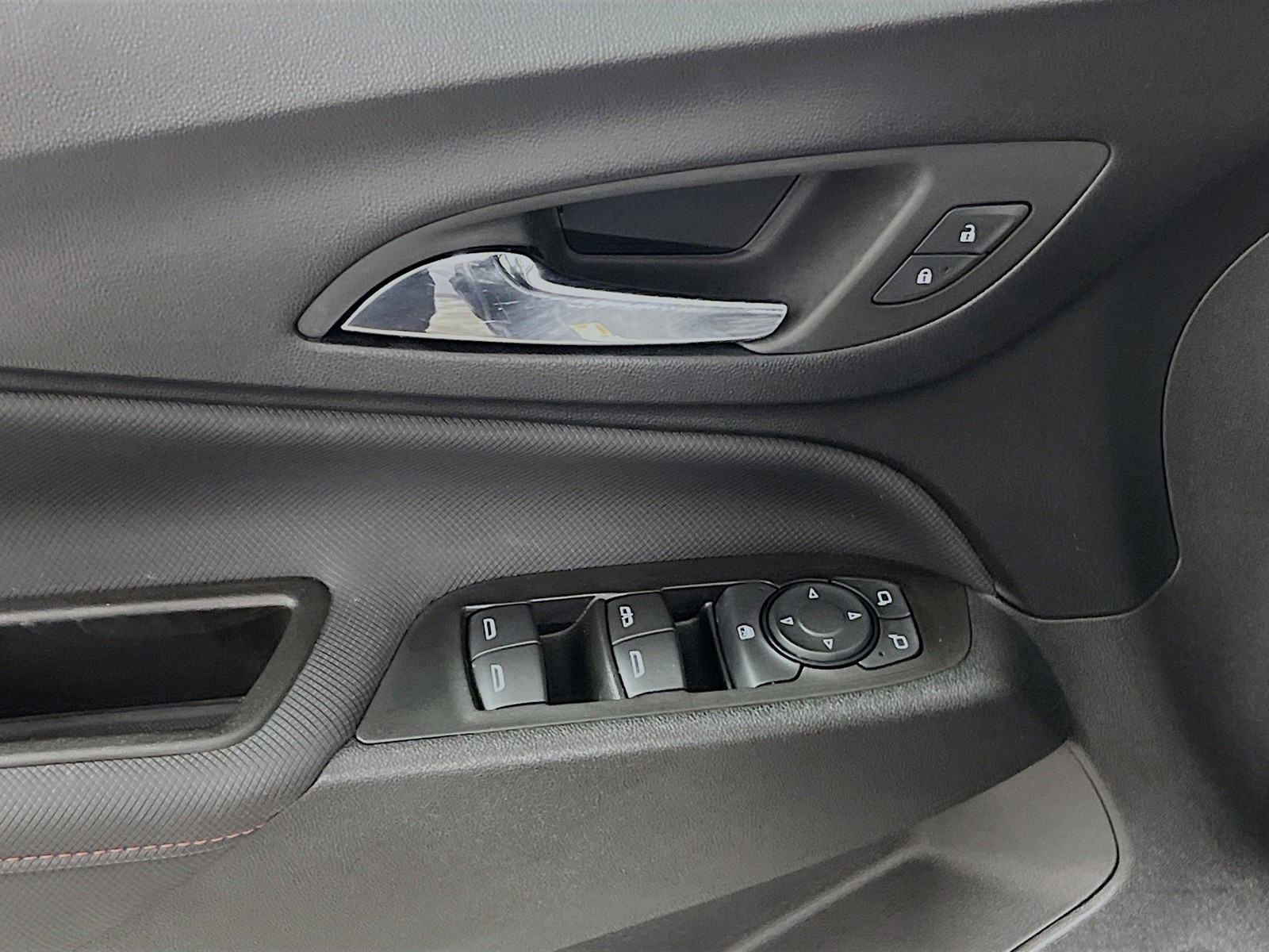 2023 Chevrolet Equinox RS - Photo 14