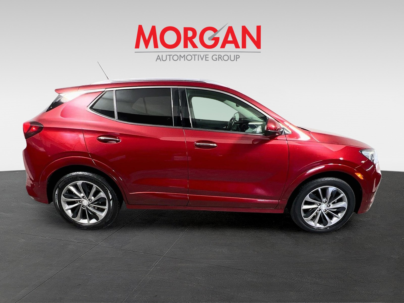 Used 2021 Red Buick Essence image 2