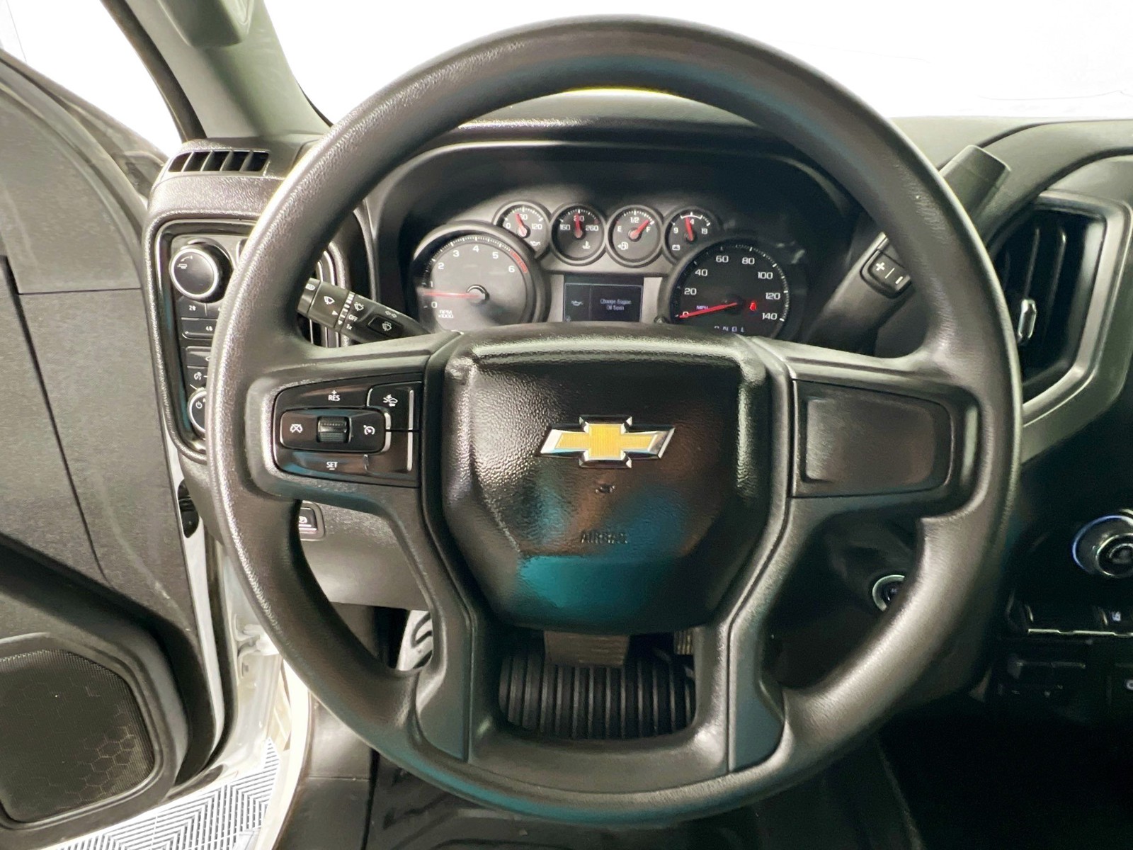 Used 2025 White Chevrolet Work Truck image 12