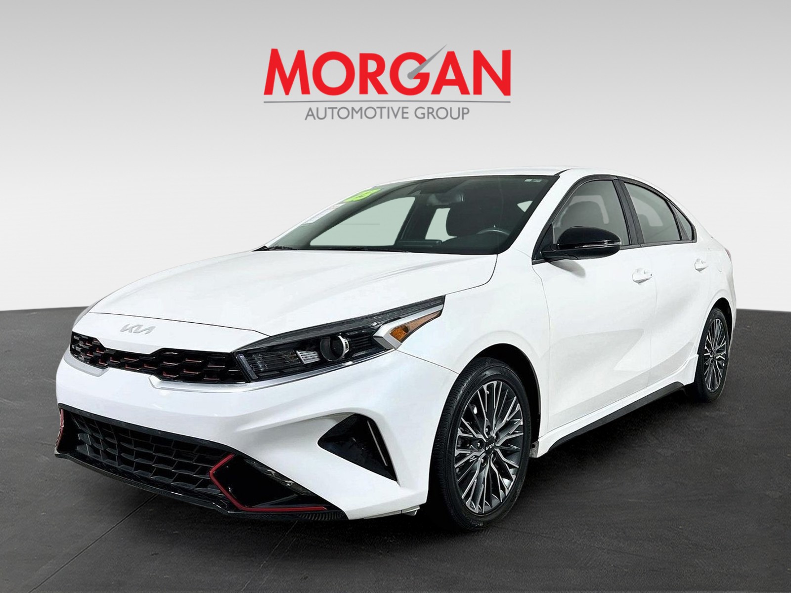 Used 2023 White Kia GT-Line image 7