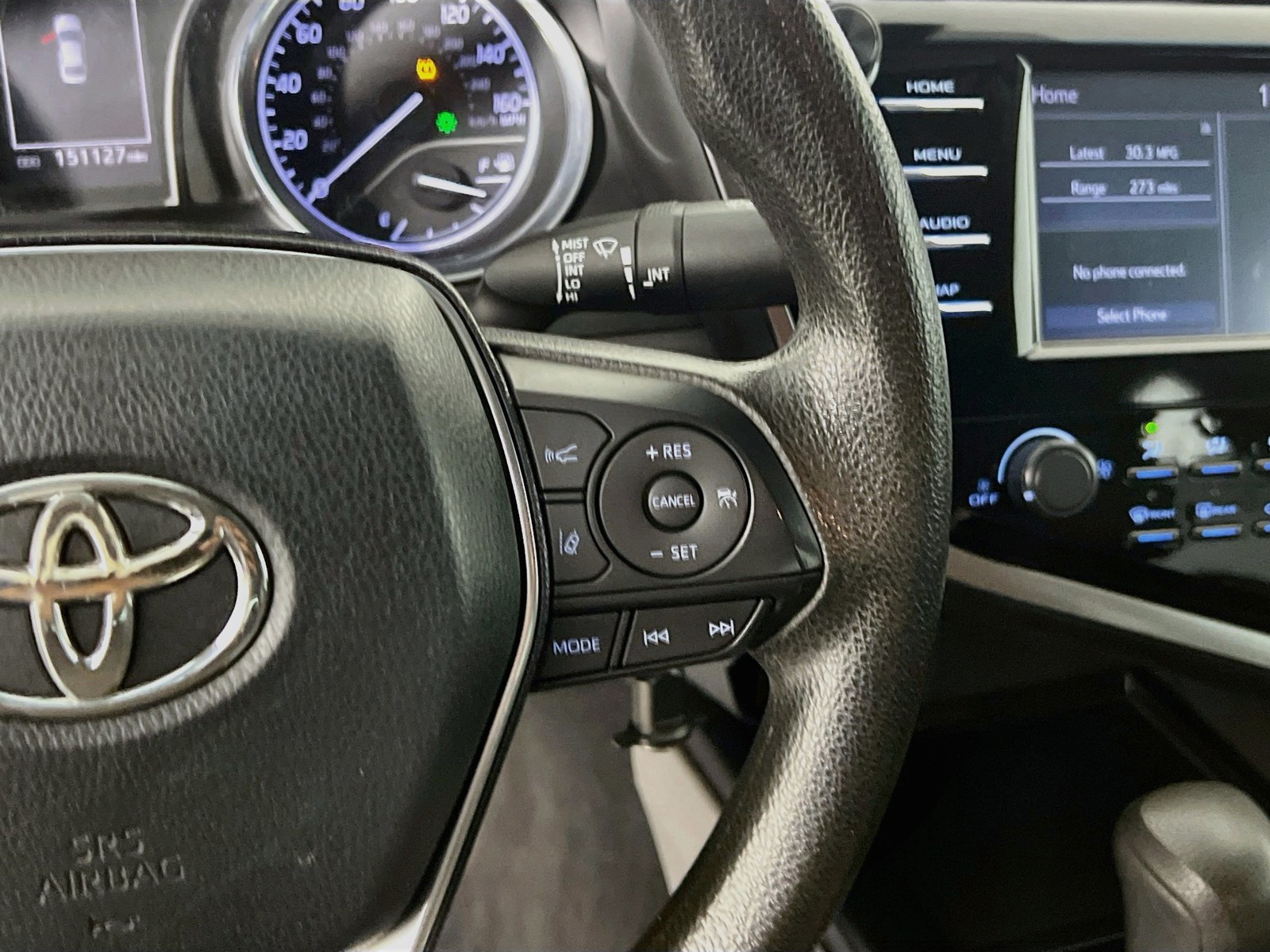 Used 2019 Silver Toyota LE image 17