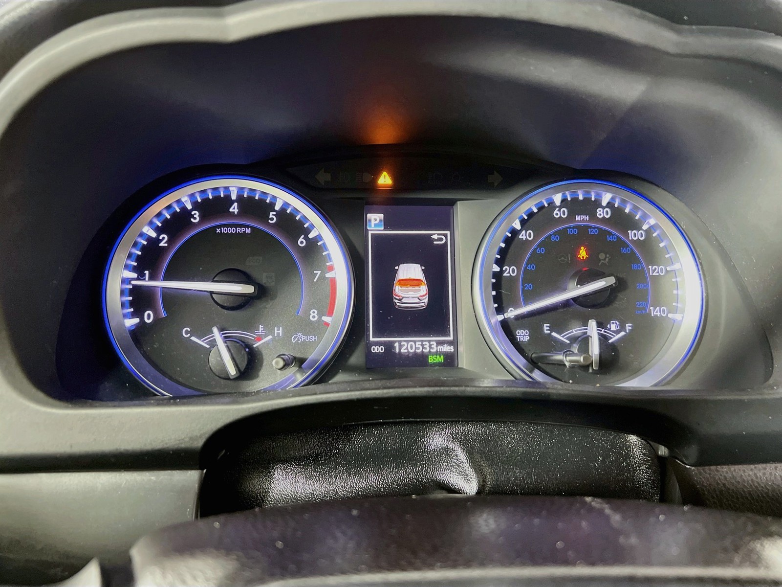 Used 2018 Black Toyota SE image 18