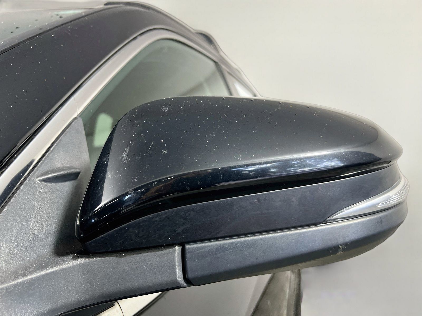 Used 2018 Black Toyota SE image 10