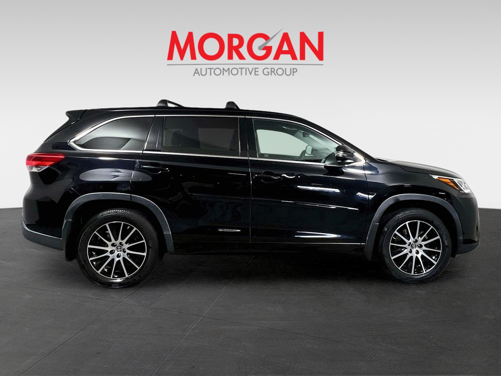 Used 2018 Black Toyota SE image 2