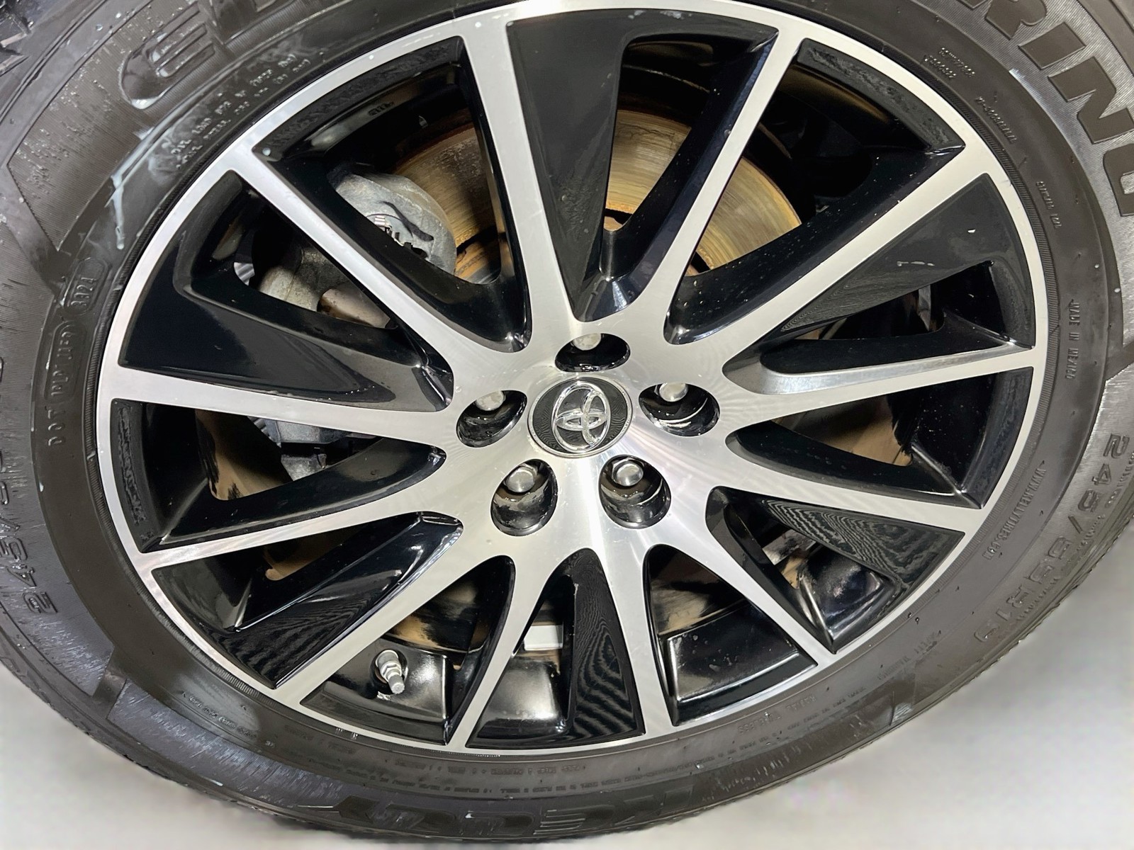 Used 2018 Black Toyota SE image 11