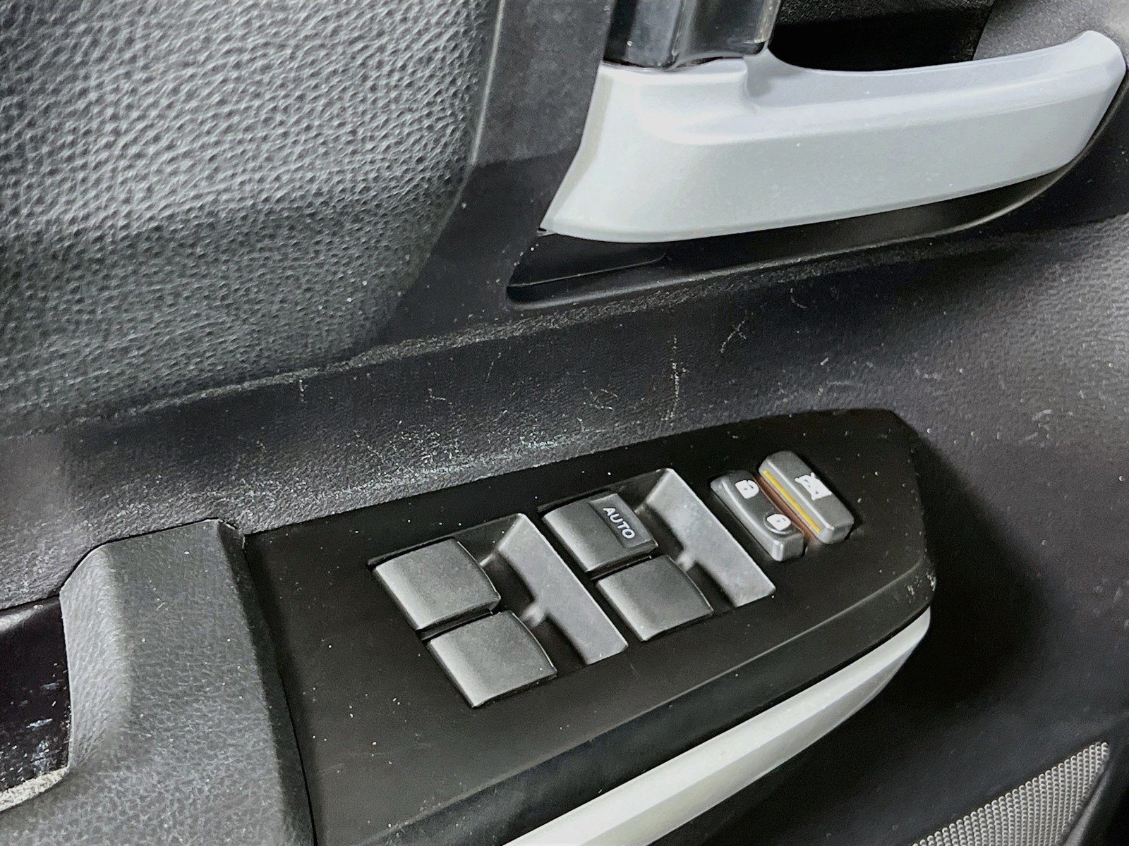 Used 2021 Gray Toyota SR5 image 14