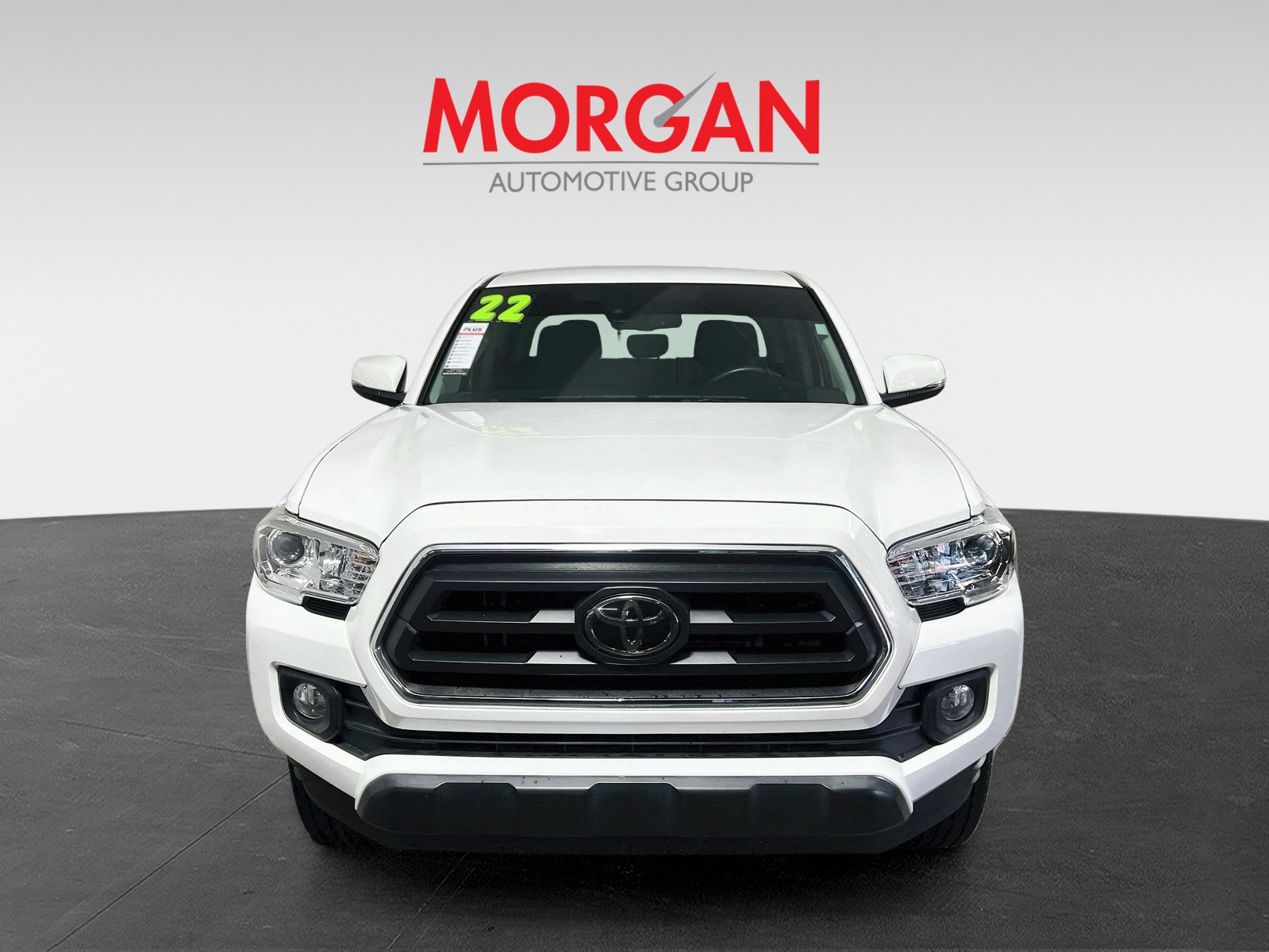 Used 2022 White Toyota SR5 image 7