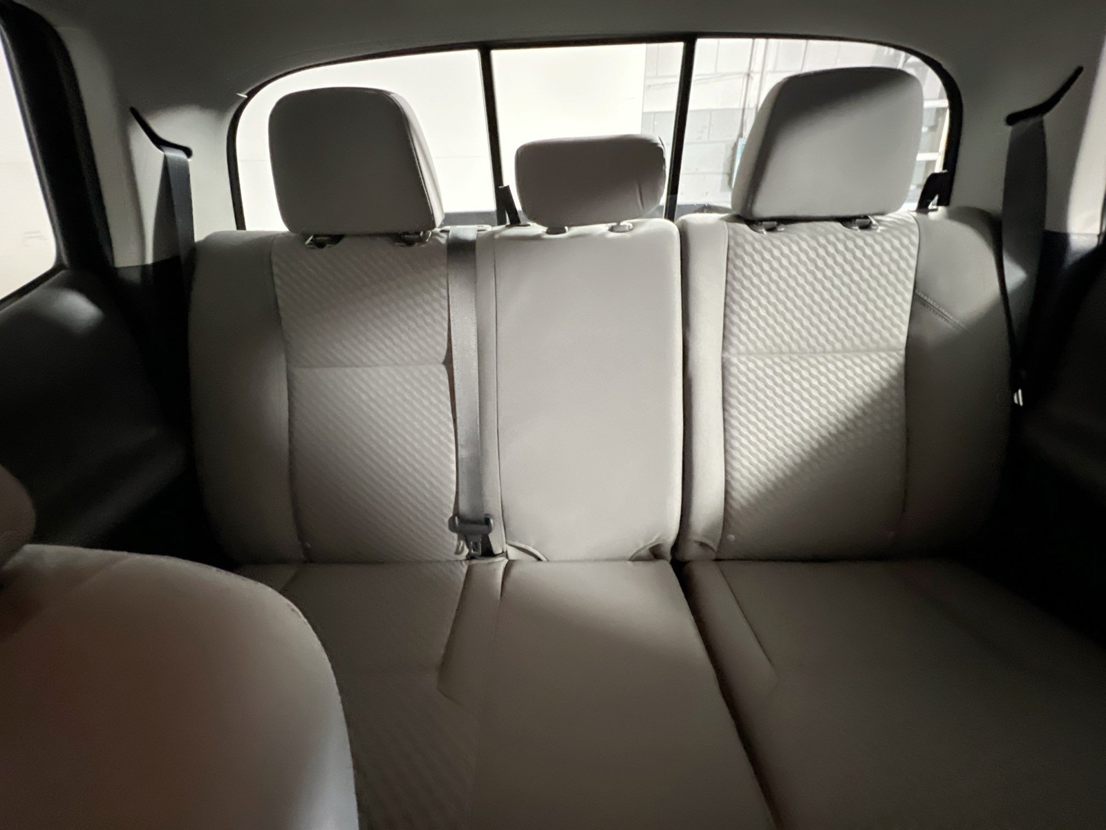 Used 2022 White Toyota SR5 image 28