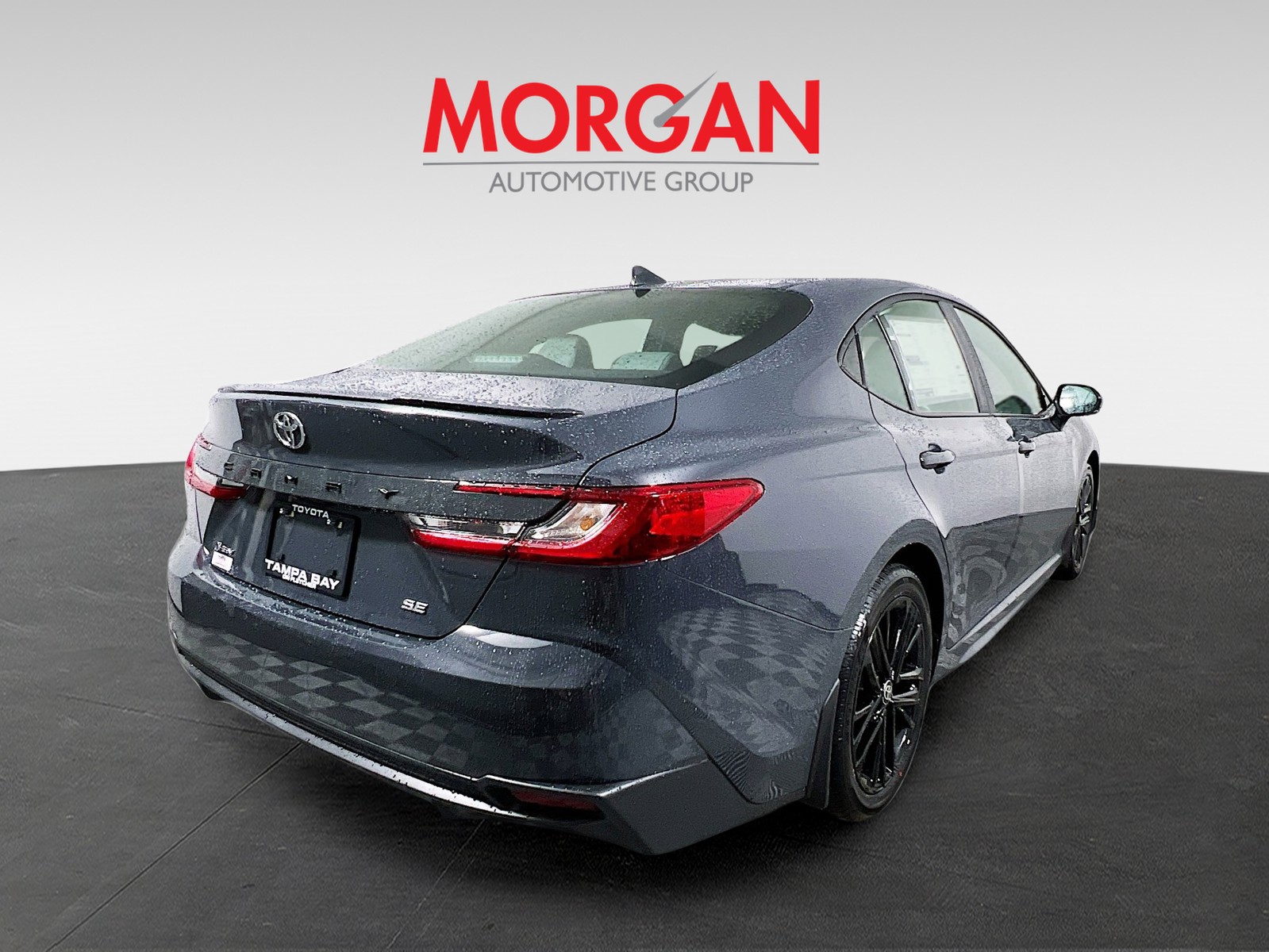 2025 Toyota Camry SE - Photo 3
