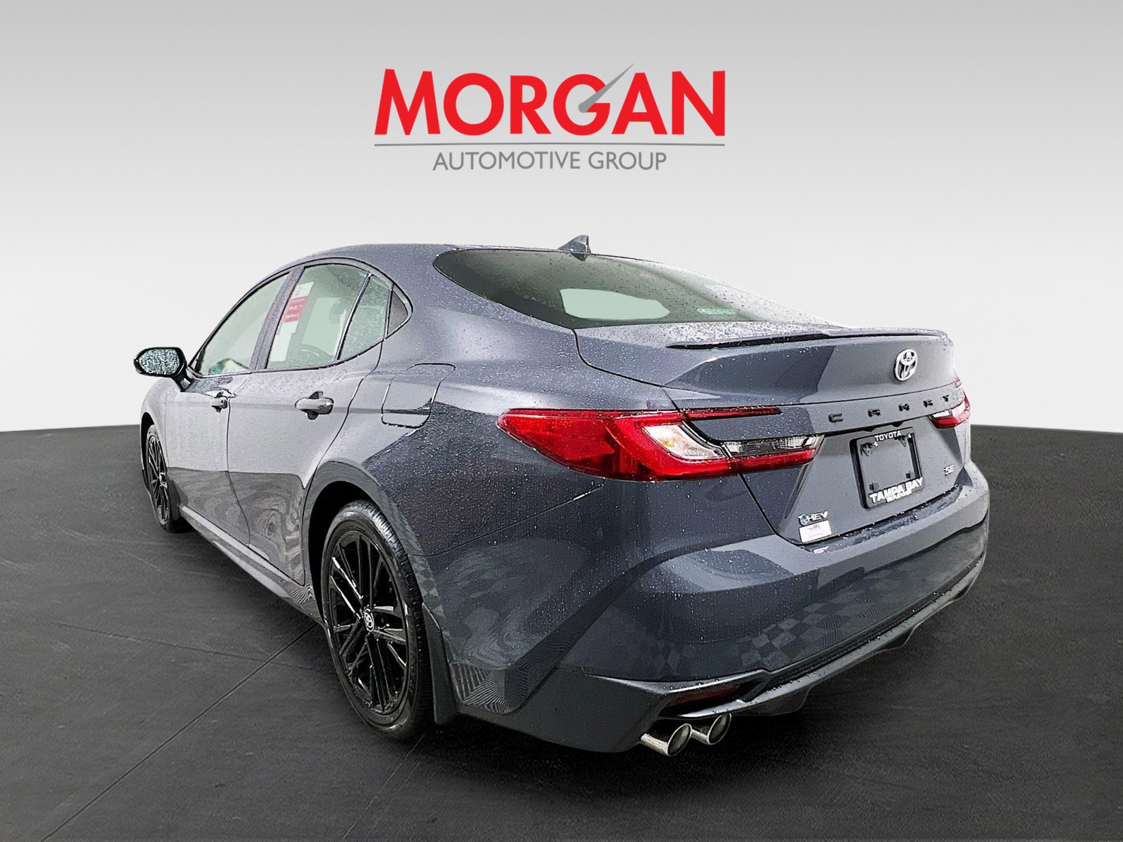 2025 Toyota Camry SE - Photo 5