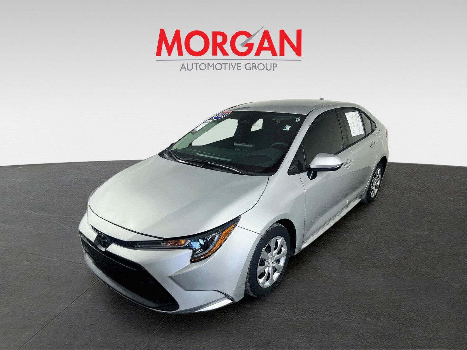 Used 2023 Silver Toyota LE image 4