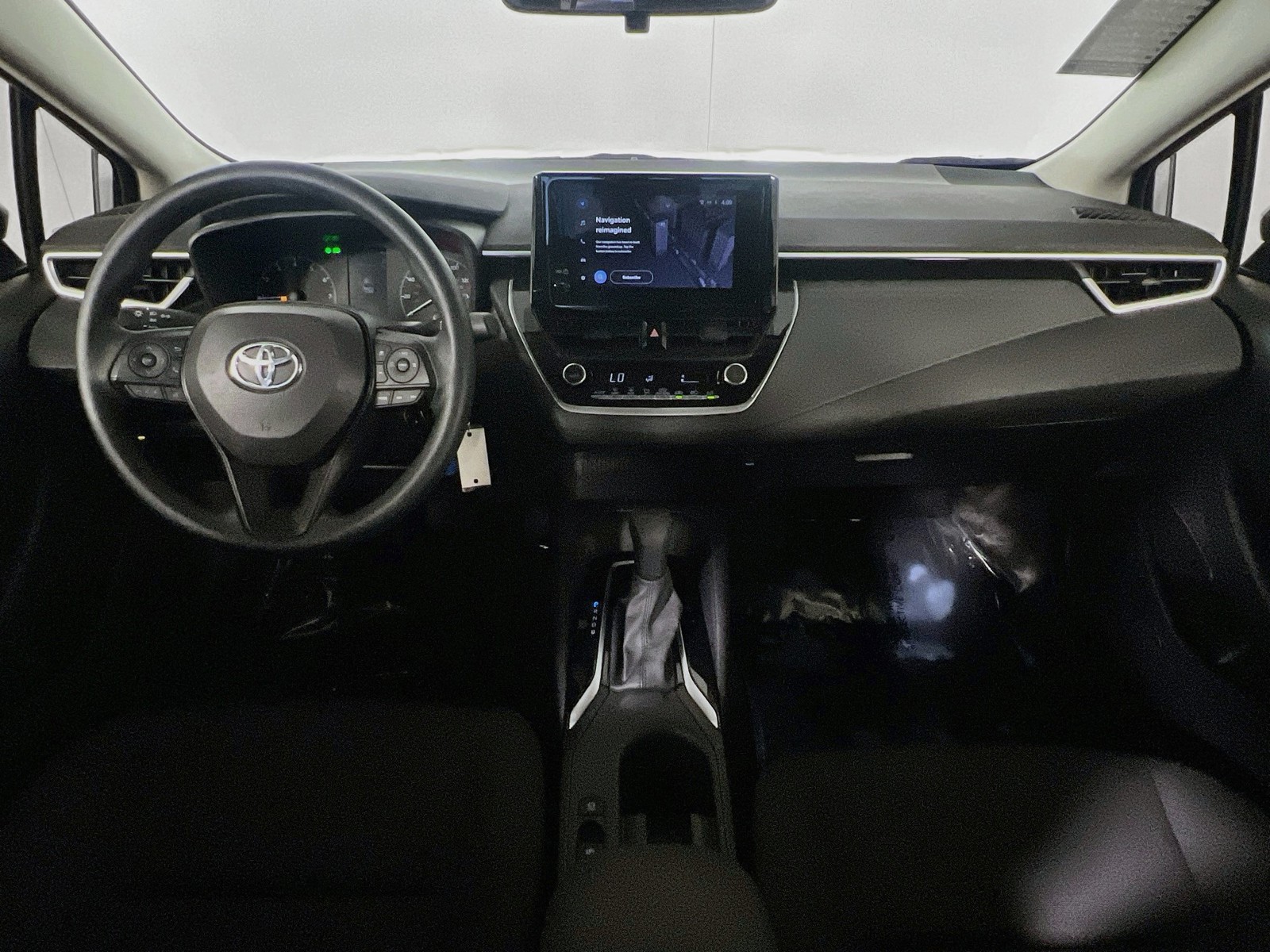 Used 2023 Silver Toyota LE image 28