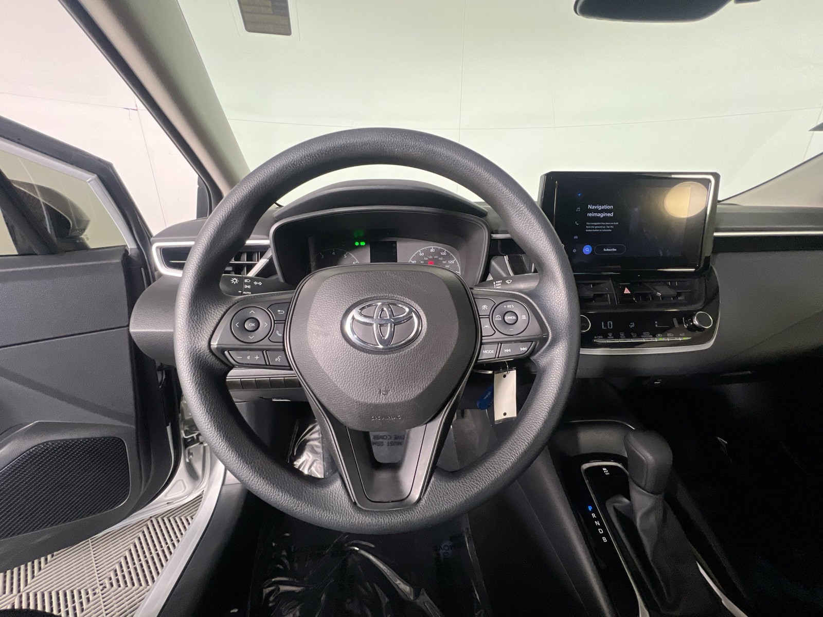 Used 2023 Silver Toyota LE image 14