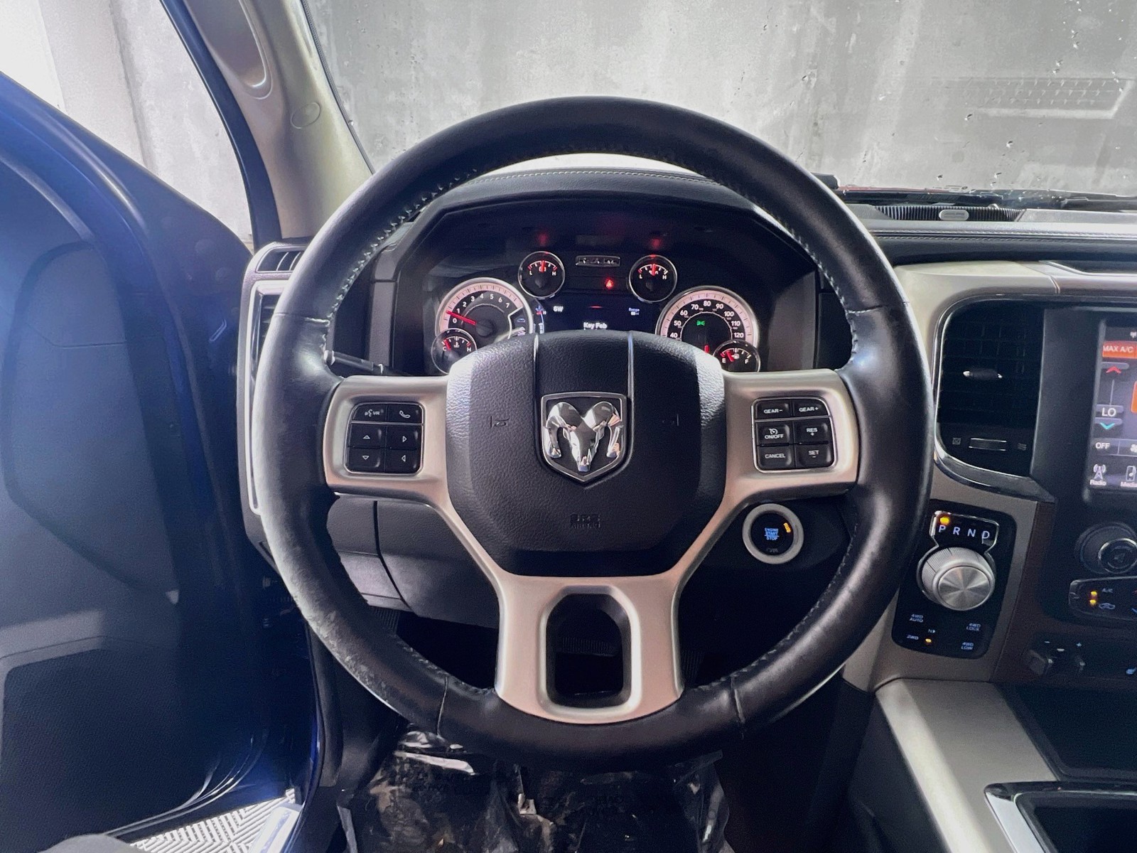 Used 2014 Blue Ram Laramie image 16