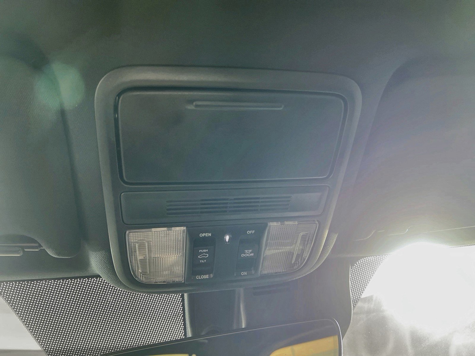 Used 2025 Silver Honda EX-L image 20