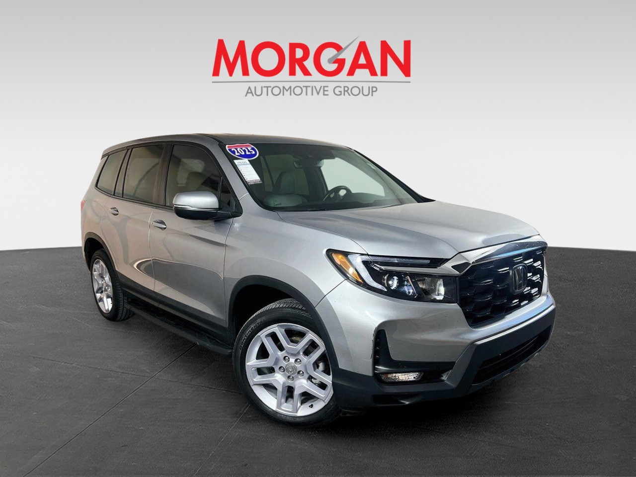 Used 2025 Silver Honda EX-L image 2
