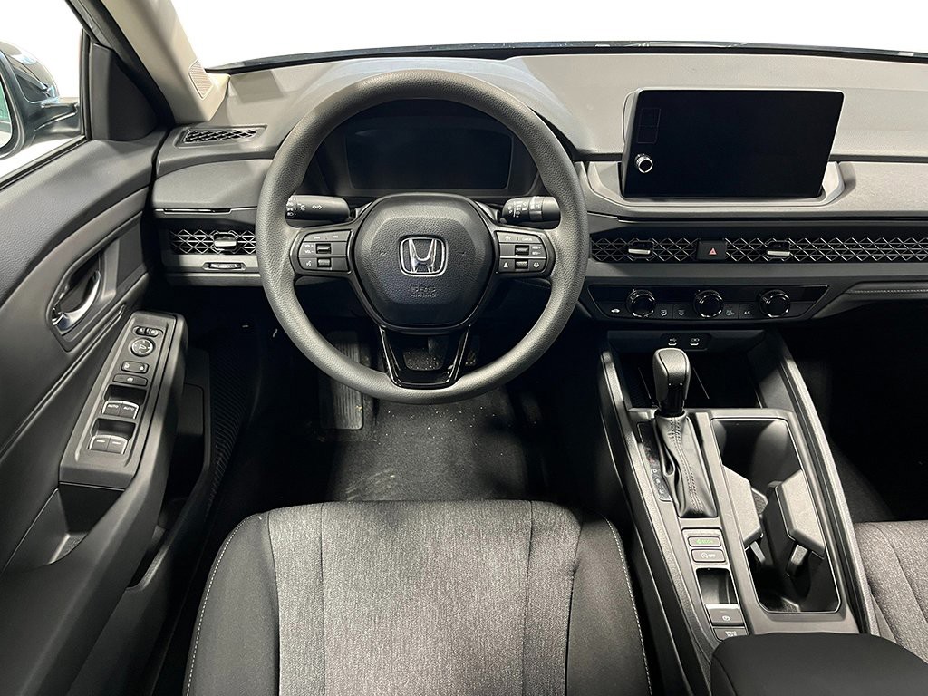 New 2026 Meteorite Gray Metallic Honda SE image 20