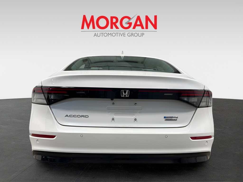 New 2026 Platinum White Pearl Honda Touring image 5