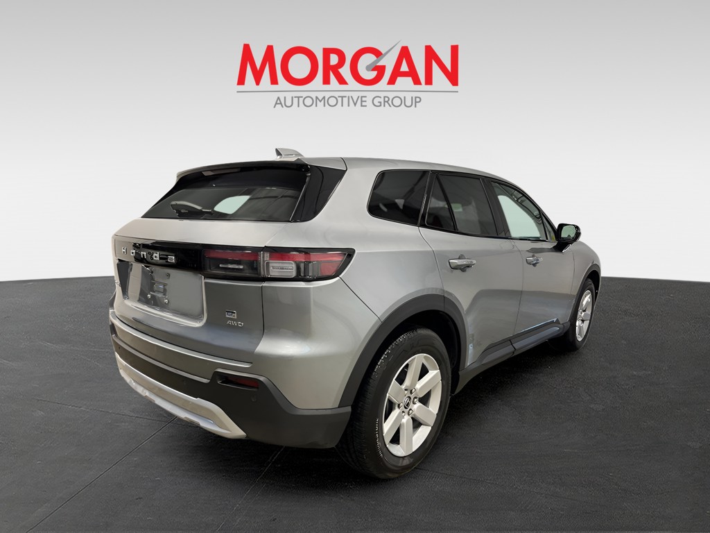 New 2026 Mercury Silver Metallic Honda EX image 4