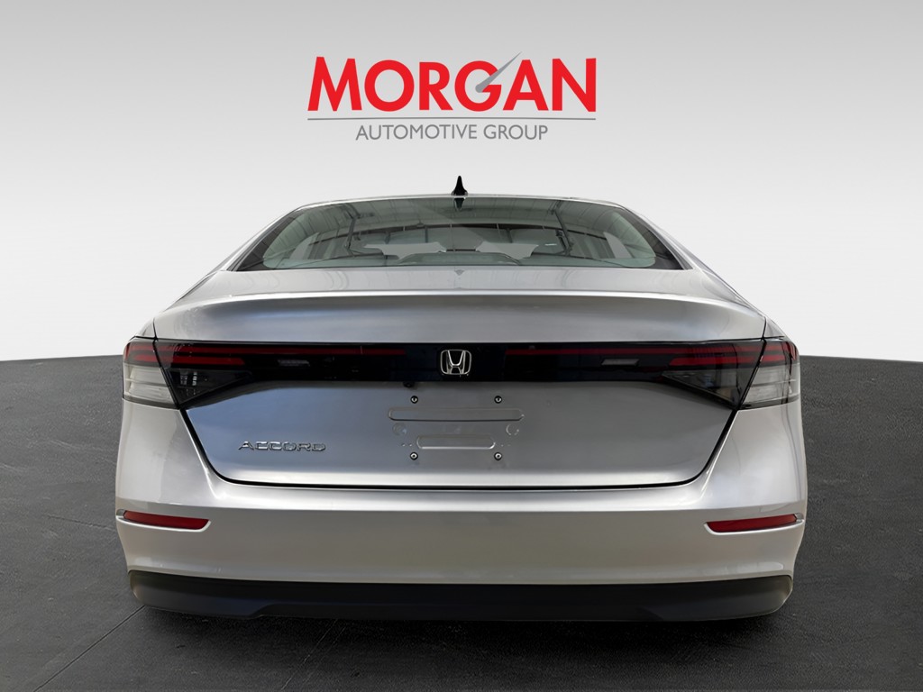 New 2026 Solar Silver Metallic Honda SE image 5