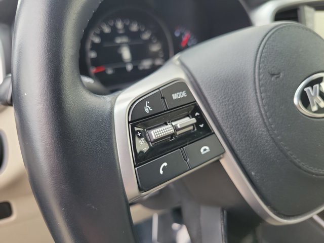 Used 2020 Ebony Black Kia EX V6 image 27