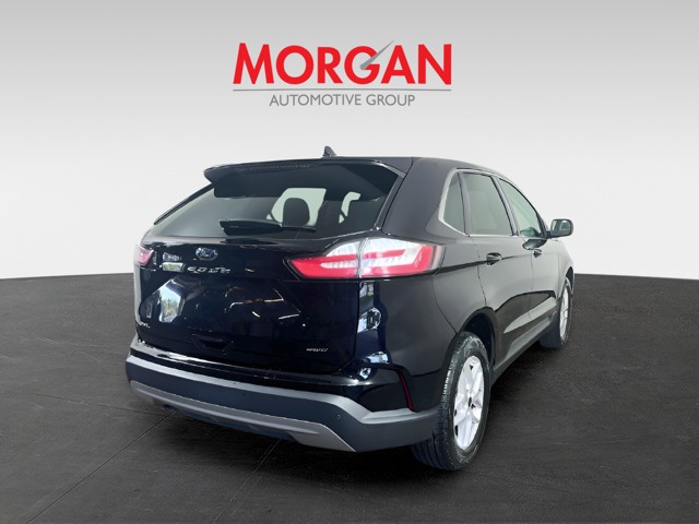 Used 2024 Agate Black Metallic Ford SEL image 8