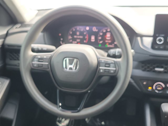 Certified Used 2024 Solar Silver Metallic Honda EX image 18