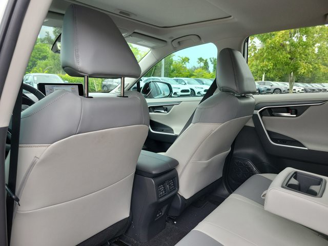 Used 2023 Wind Chill Pearl Toyota Limited image 16